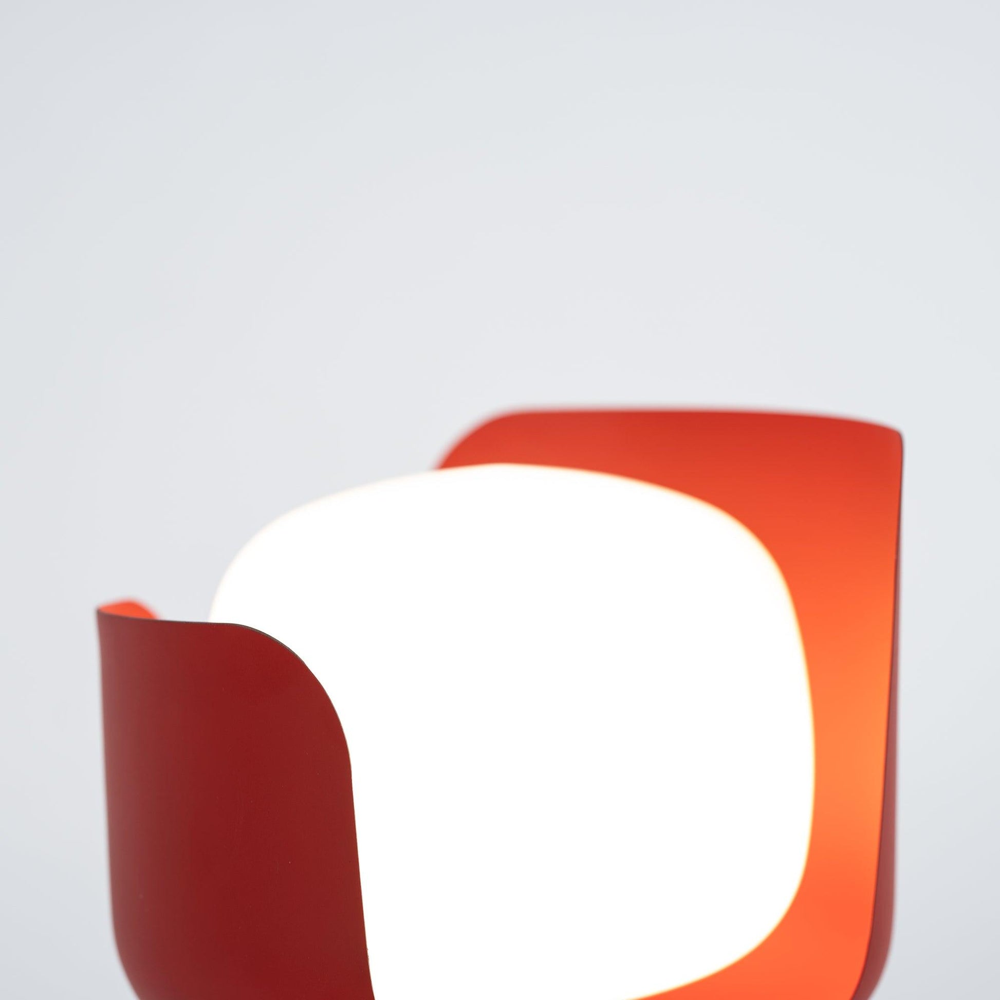 Petals Glass Table Lamp - Blowlighting