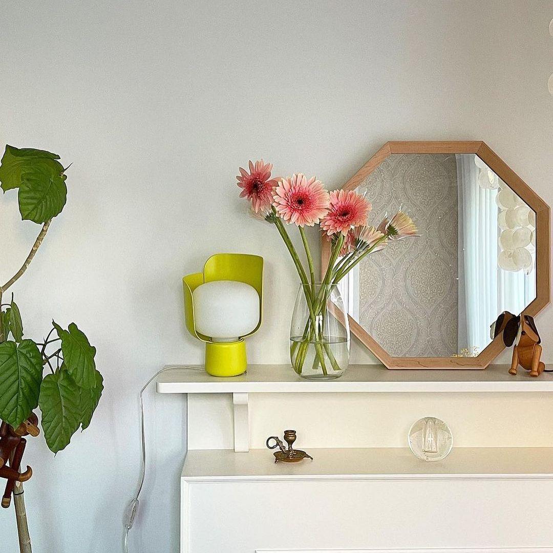 Petals Glass Table Lamp - Blowlighting