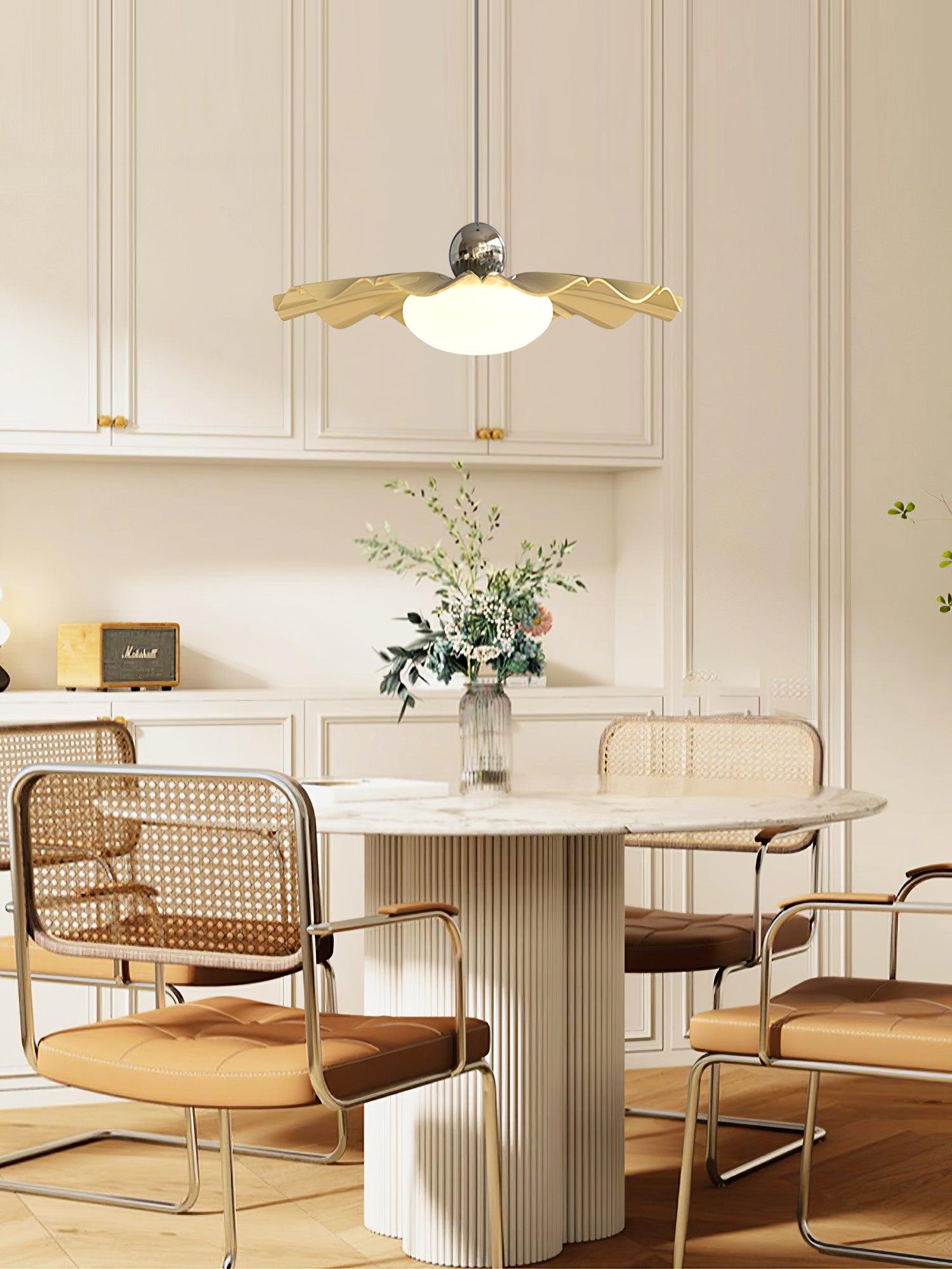 Blooming Flower Pendant Light - Blowlighting