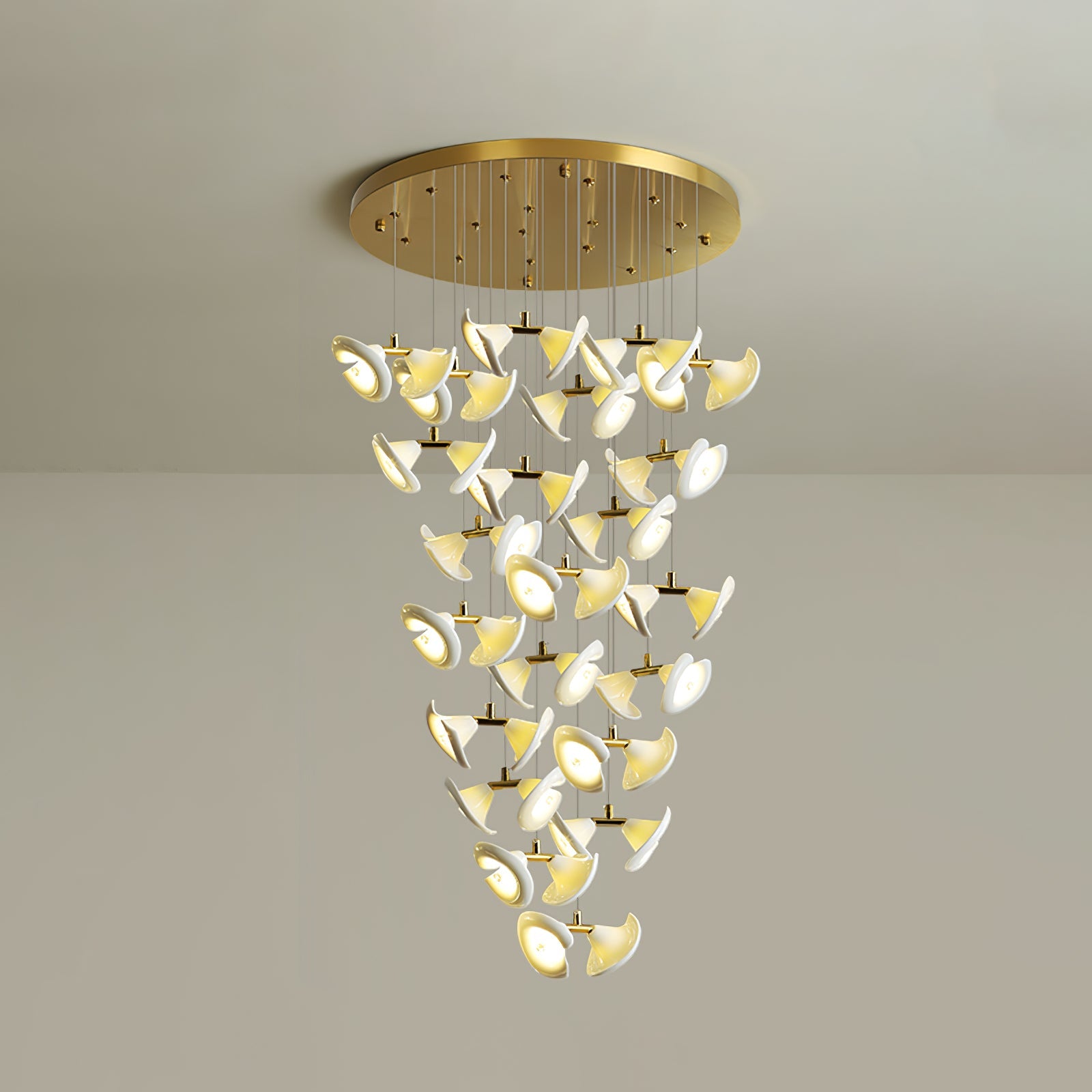 Ernoreth Art Deco Ceramic Chandelier - Blowlighting