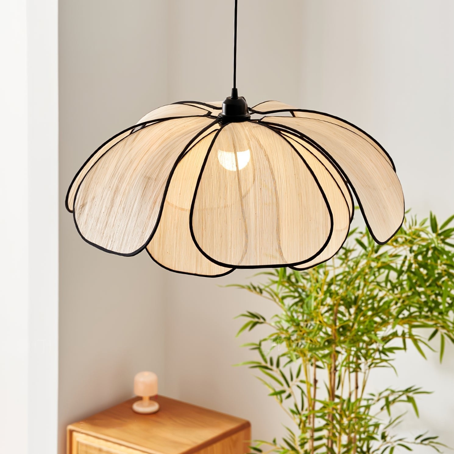 Blossom Leaf Pendant Lamp - Blowlighting