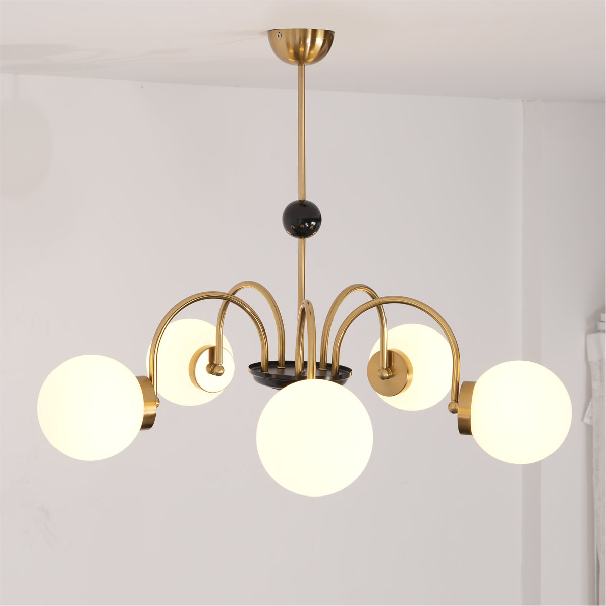 Yisu Chandelier - Blowlighting