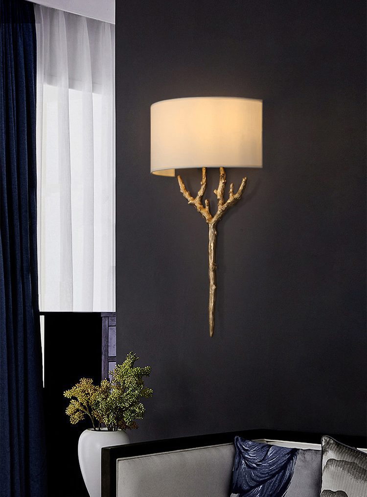 Ceryndir Antler Brass Wall Sconce - Blowlighting