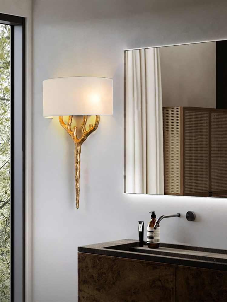 Ceryndir Antler Brass Wall Sconce - Blowlighting