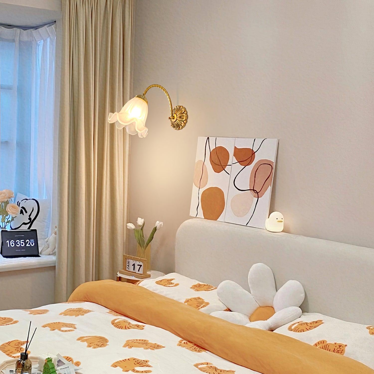 Brass Floral Glass Sconce - Blowlighting