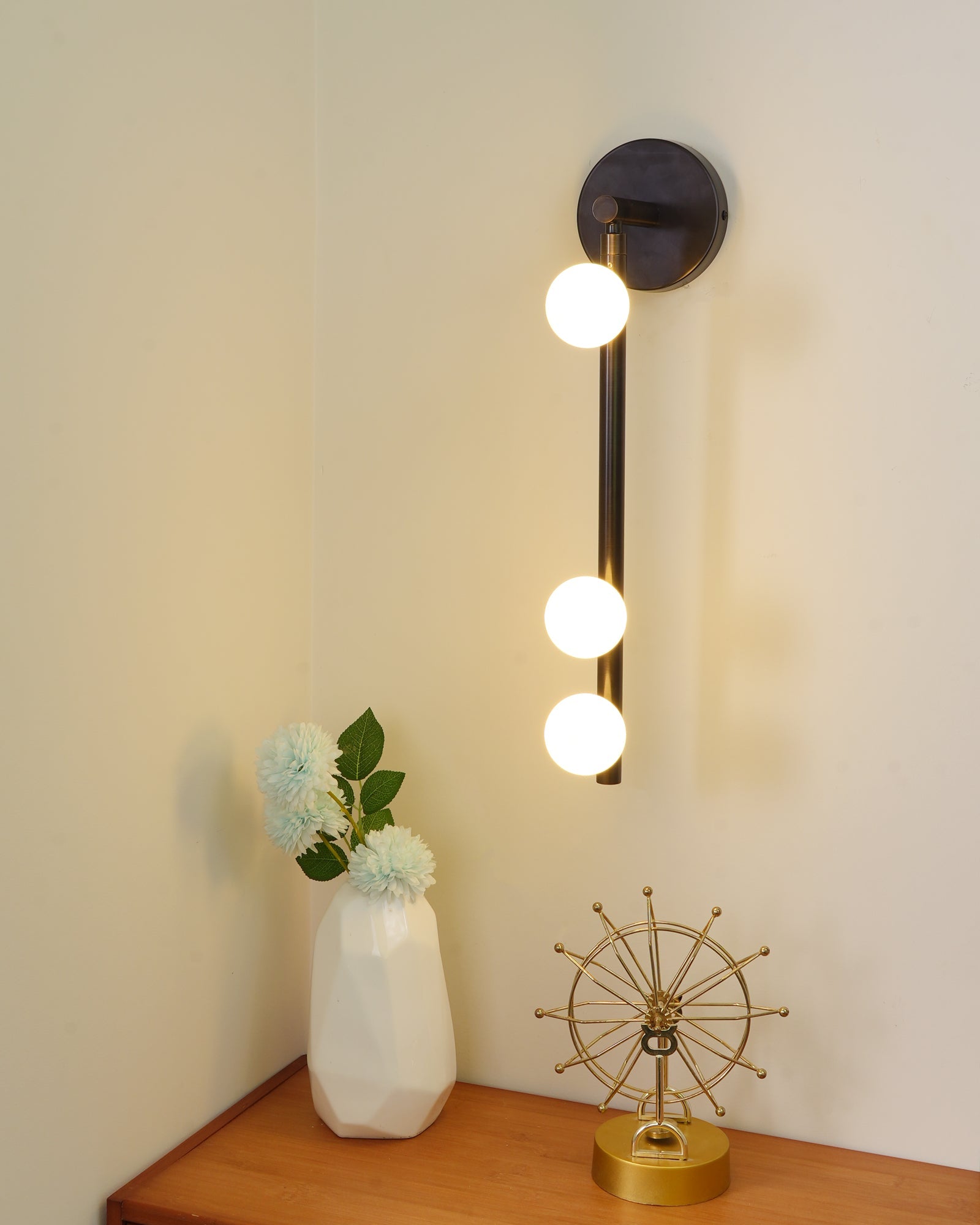 Brass Glass Tube Wall Lamp - Blowlighting