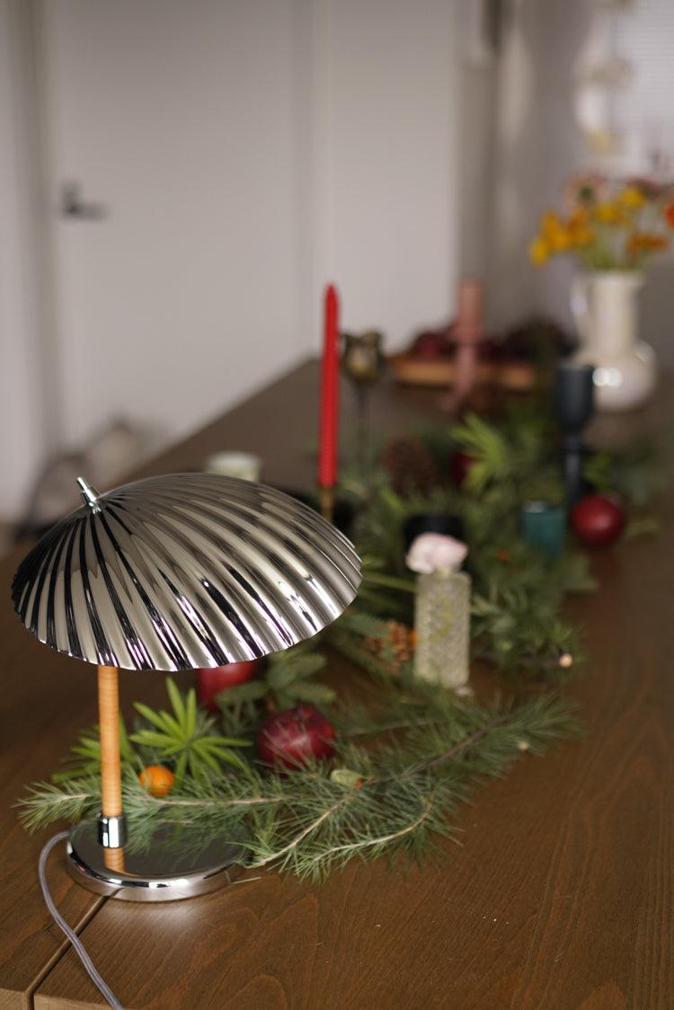 Brass Shell Table Lamp - Blowlighting