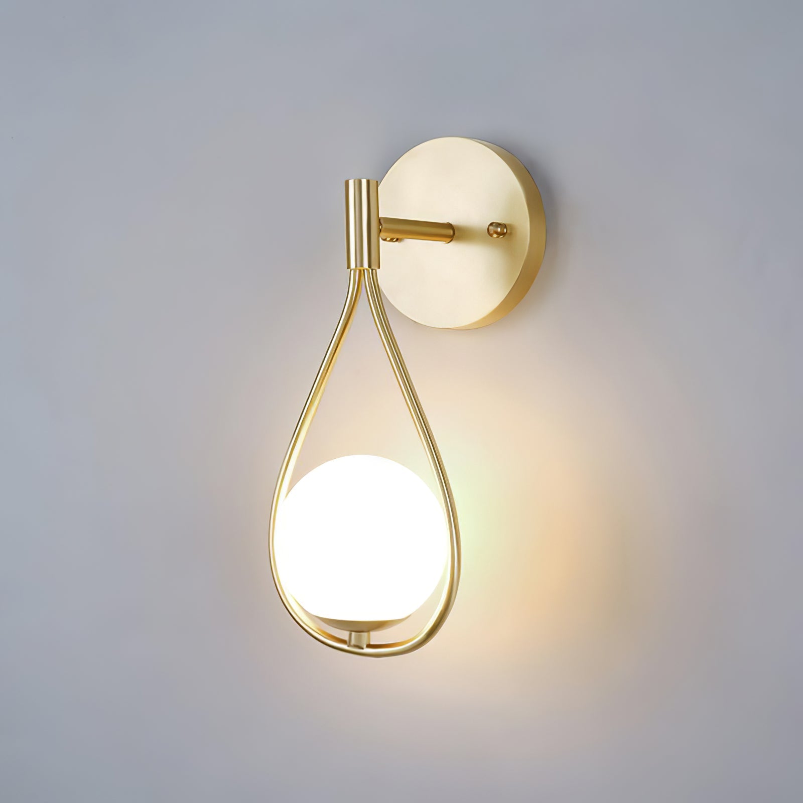 Brass Vanity Wall Lamp - Blowlighting