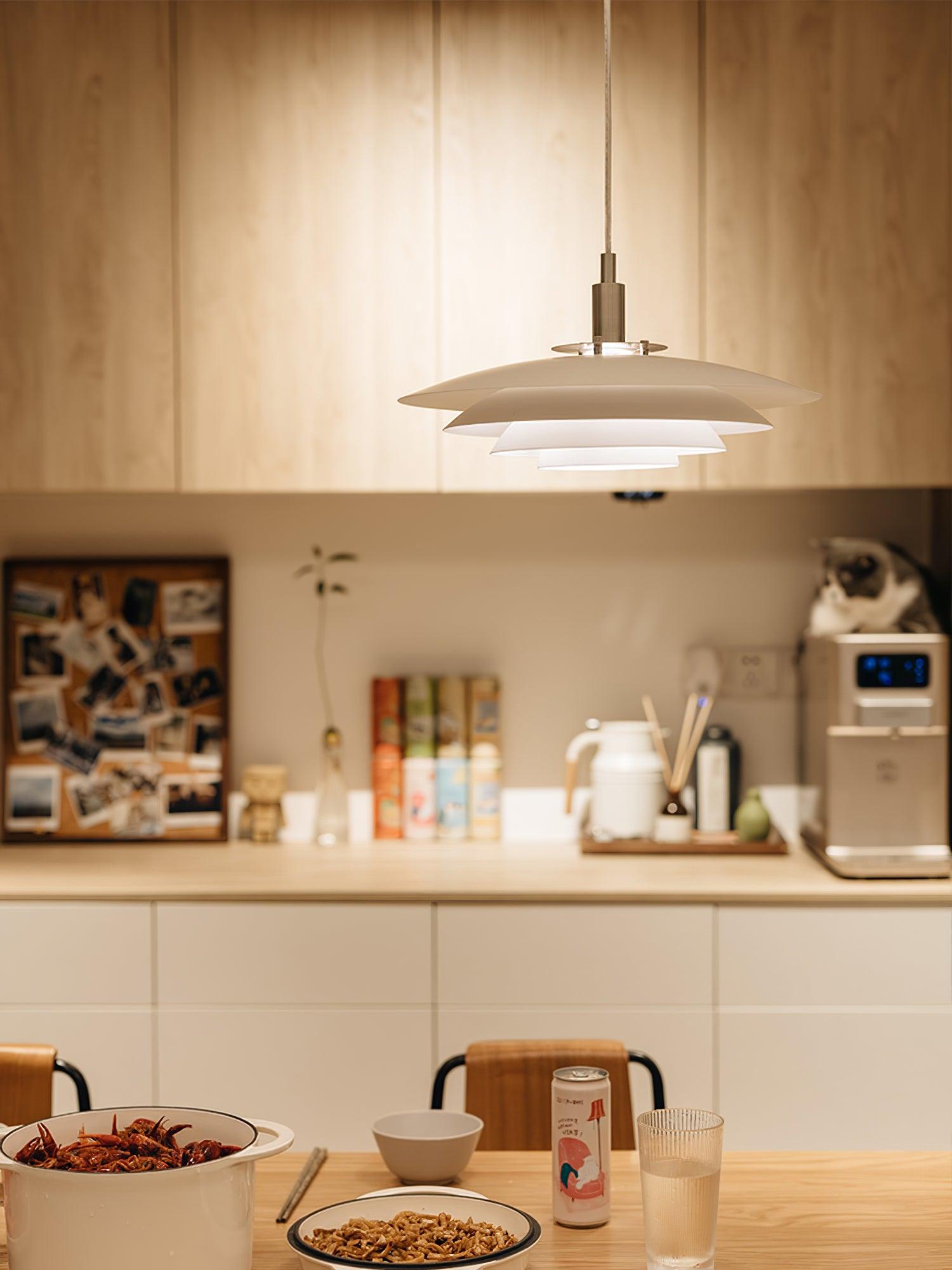 Mymiryra Pendant Light - Blowlighting