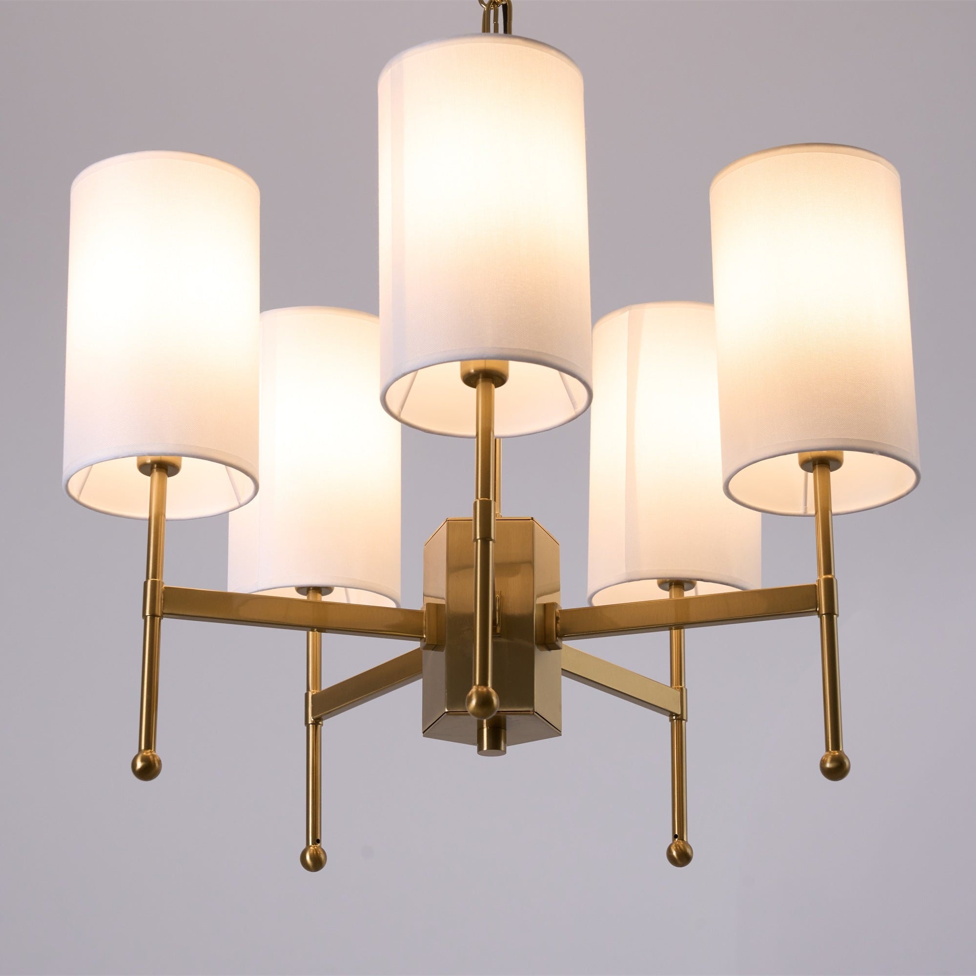 Brilliancess Brass Chandelier - Blowlighting