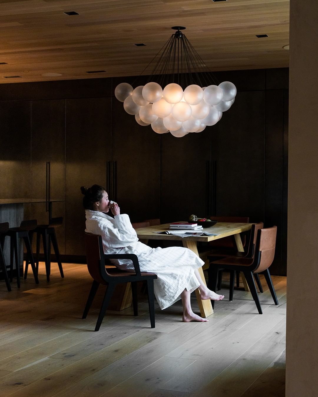 Bubble Chandelier - Blowlighting