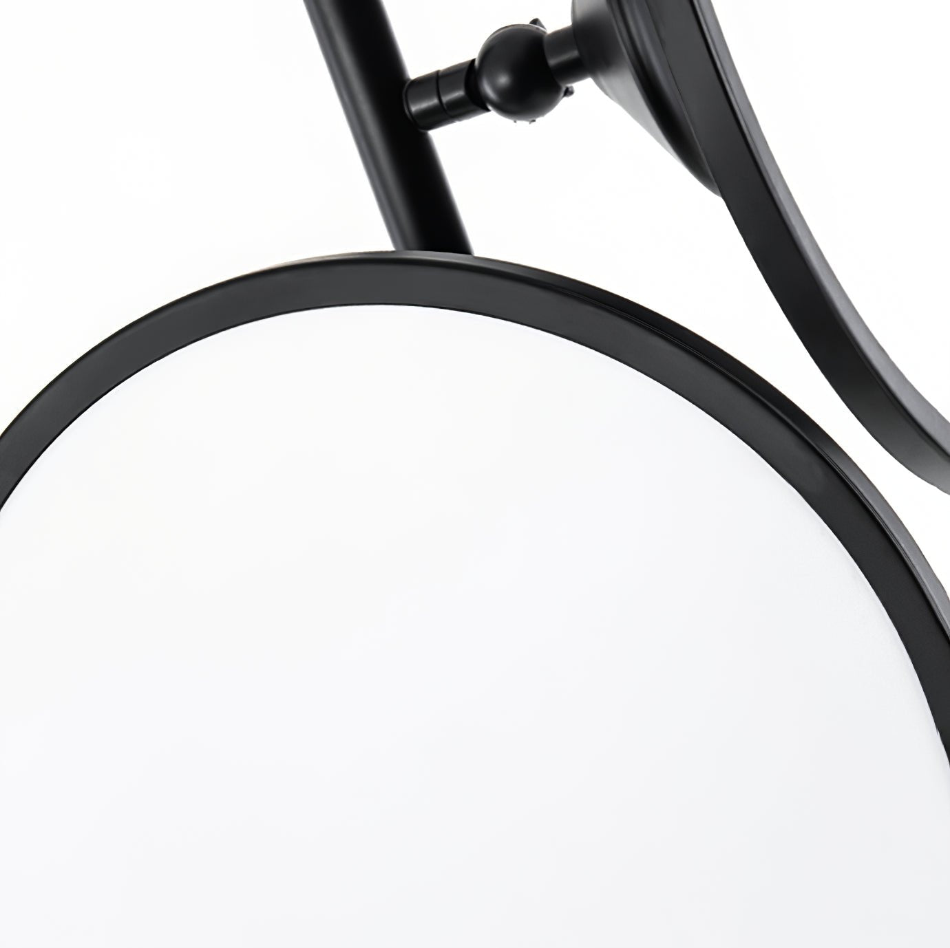 Bulat Floor Lamp - Blowlighting