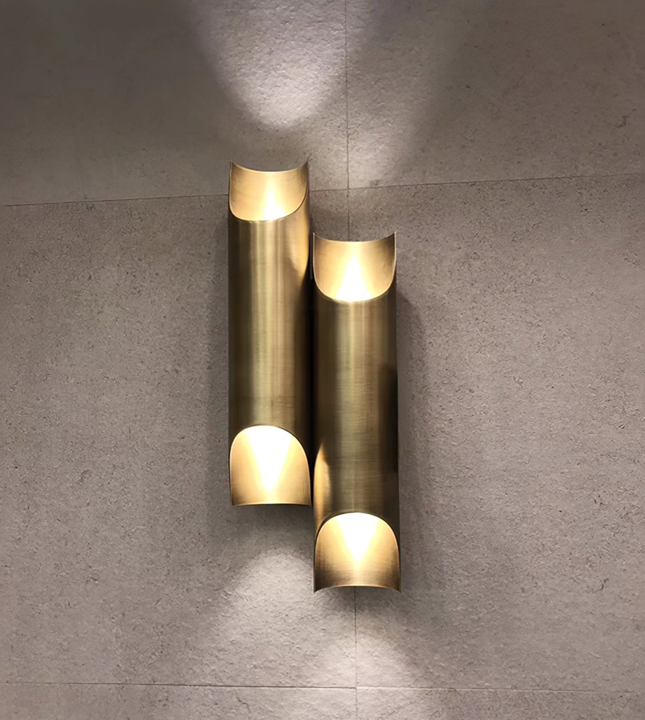 Callahan Brass Wall Lamp - Blowlighting