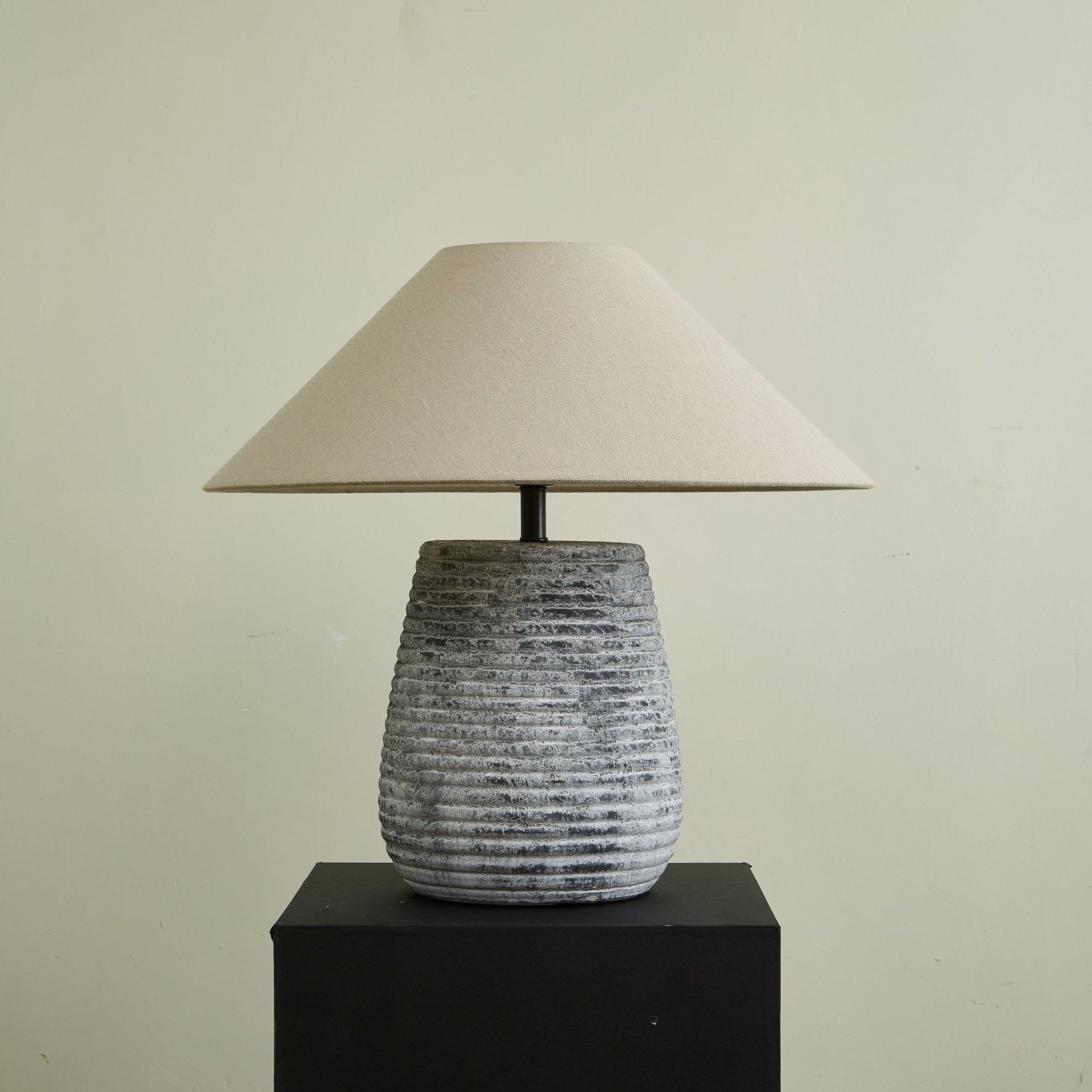 Callisto Ribbed Ceramic Table Lamp - Blowlighting