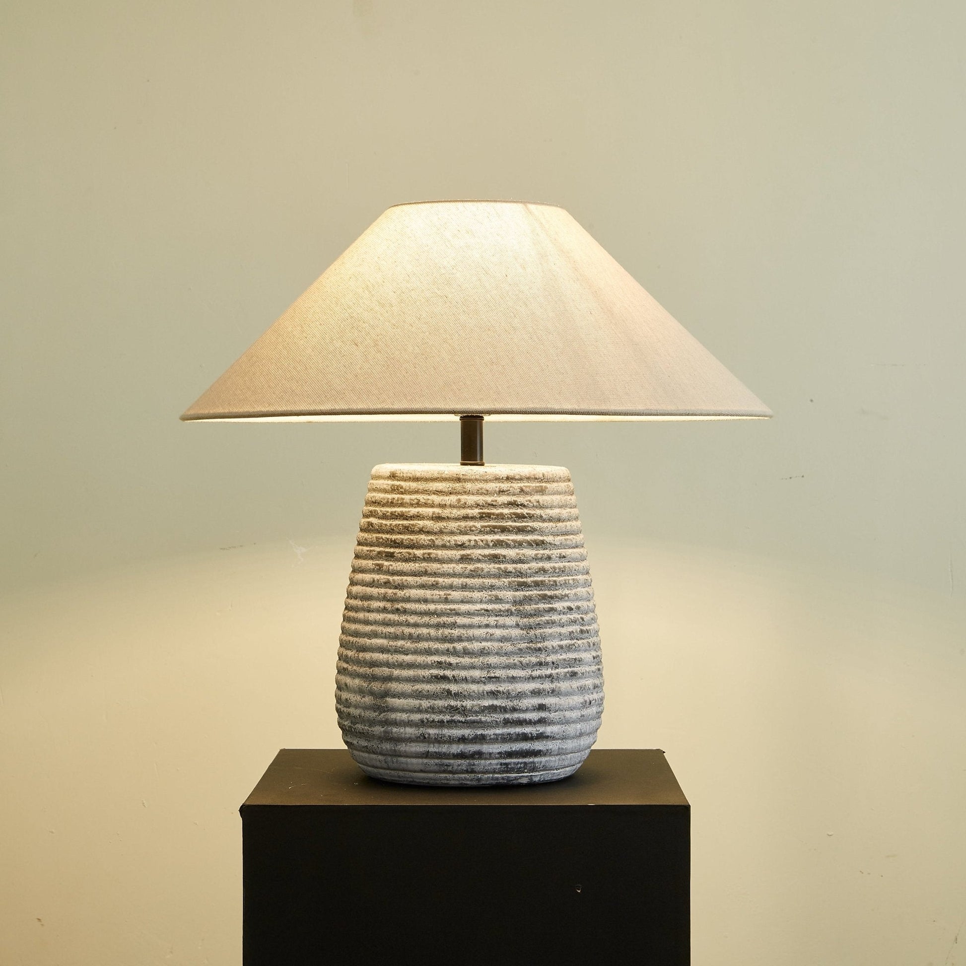 Callisto Ribbed Ceramic Table Lamp - Blowlighting