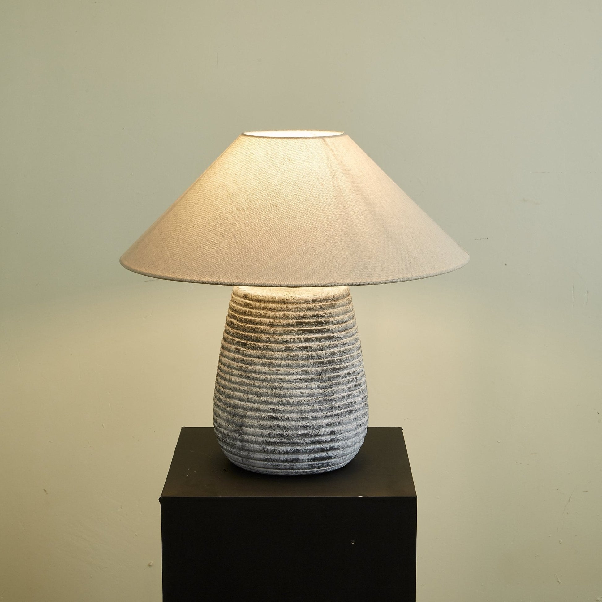 Callisto Ribbed Ceramic Table Lamp - Blowlighting