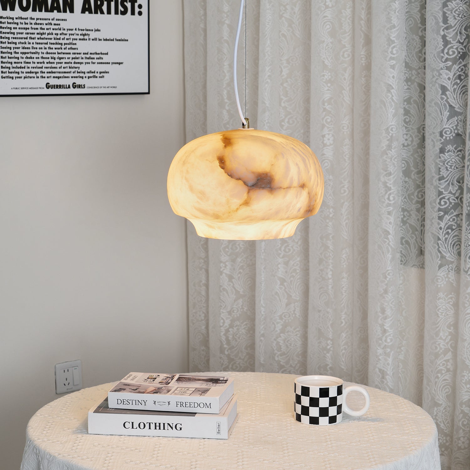 Thalia Minimalist Alabaster Pendant Light - Blowlighting