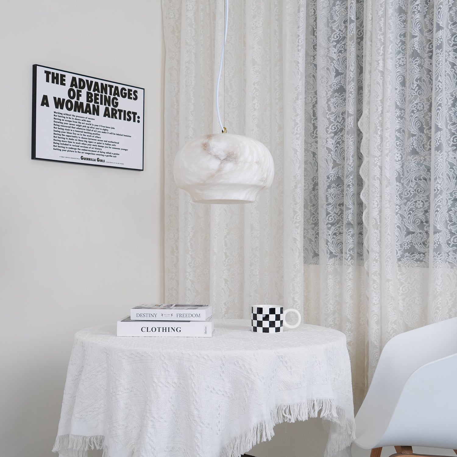 Thalia Minimalist Alabaster Pendant Light - Blowlighting