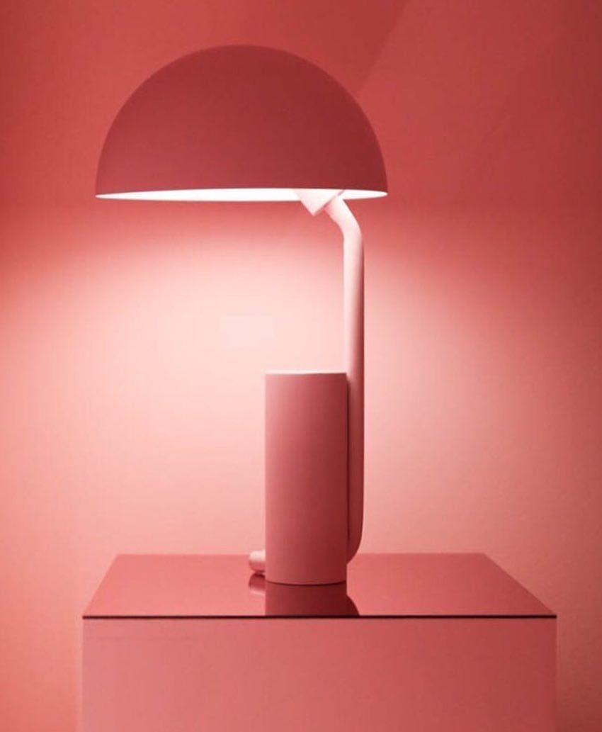 Cap Table Lamp - Blowlighting