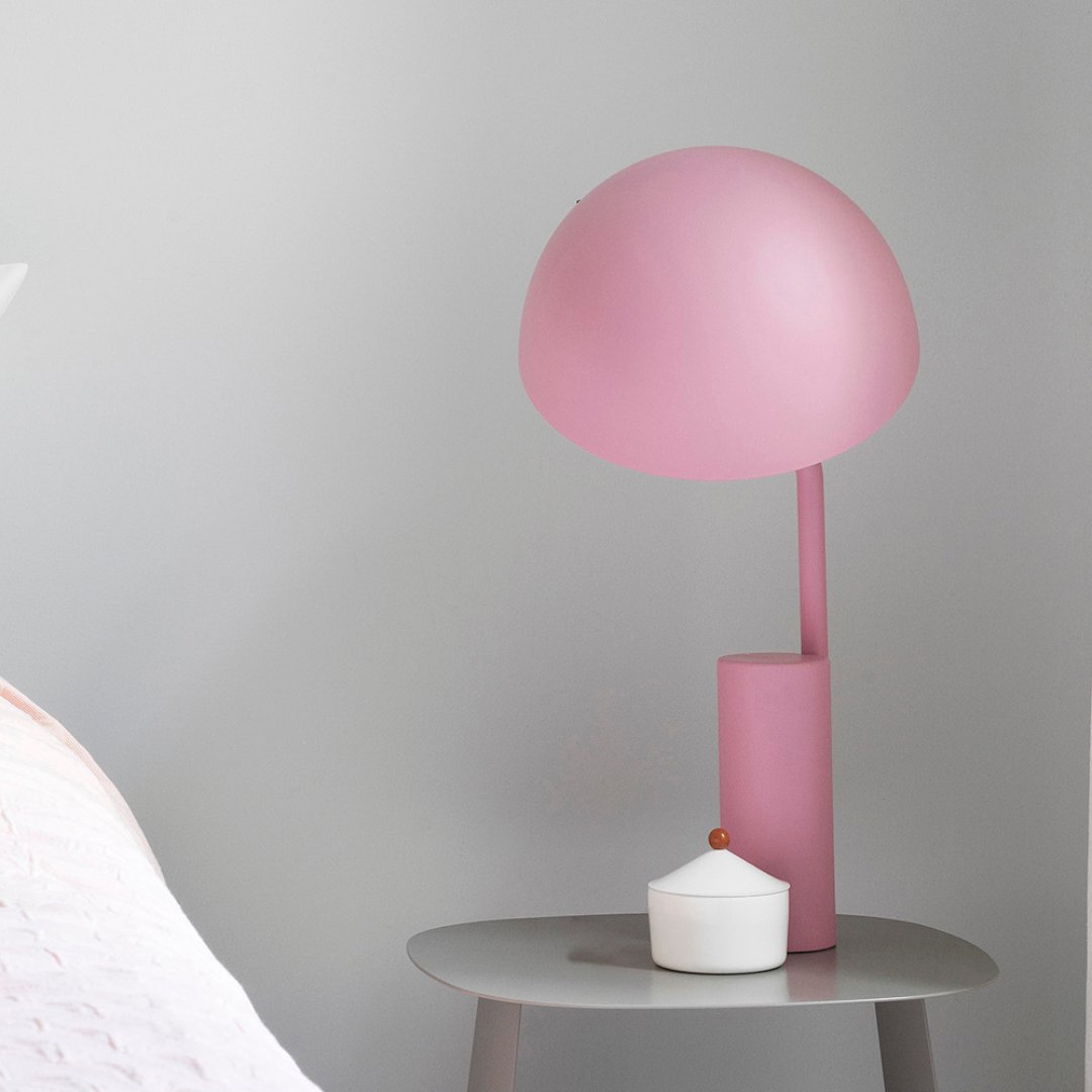 Cap Table Lamp - Blowlighting