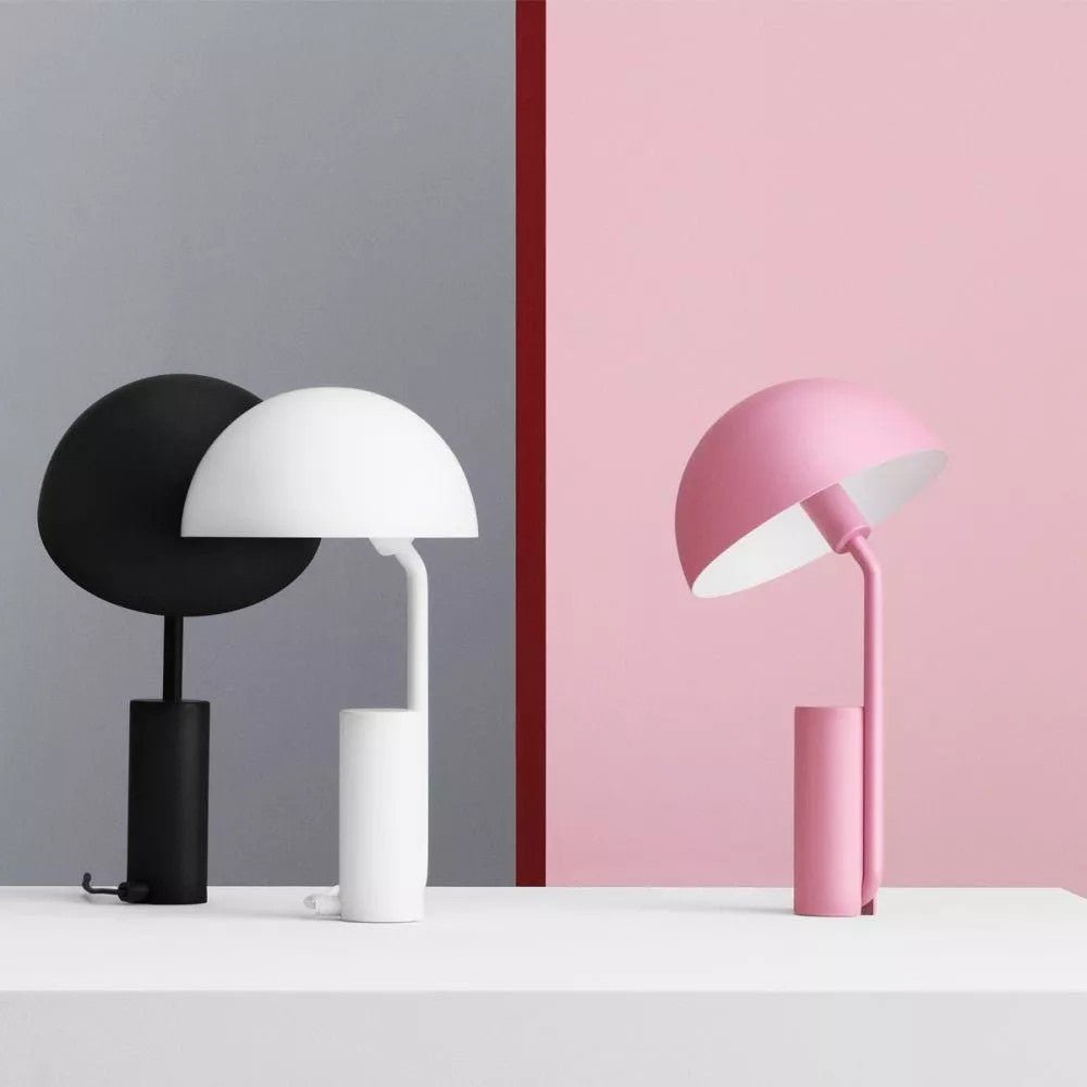 Cap Table Lamp - Blowlighting