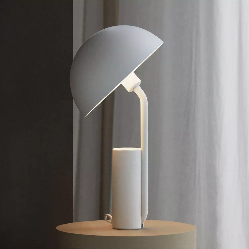 Cap Table Lamp - Blowlighting