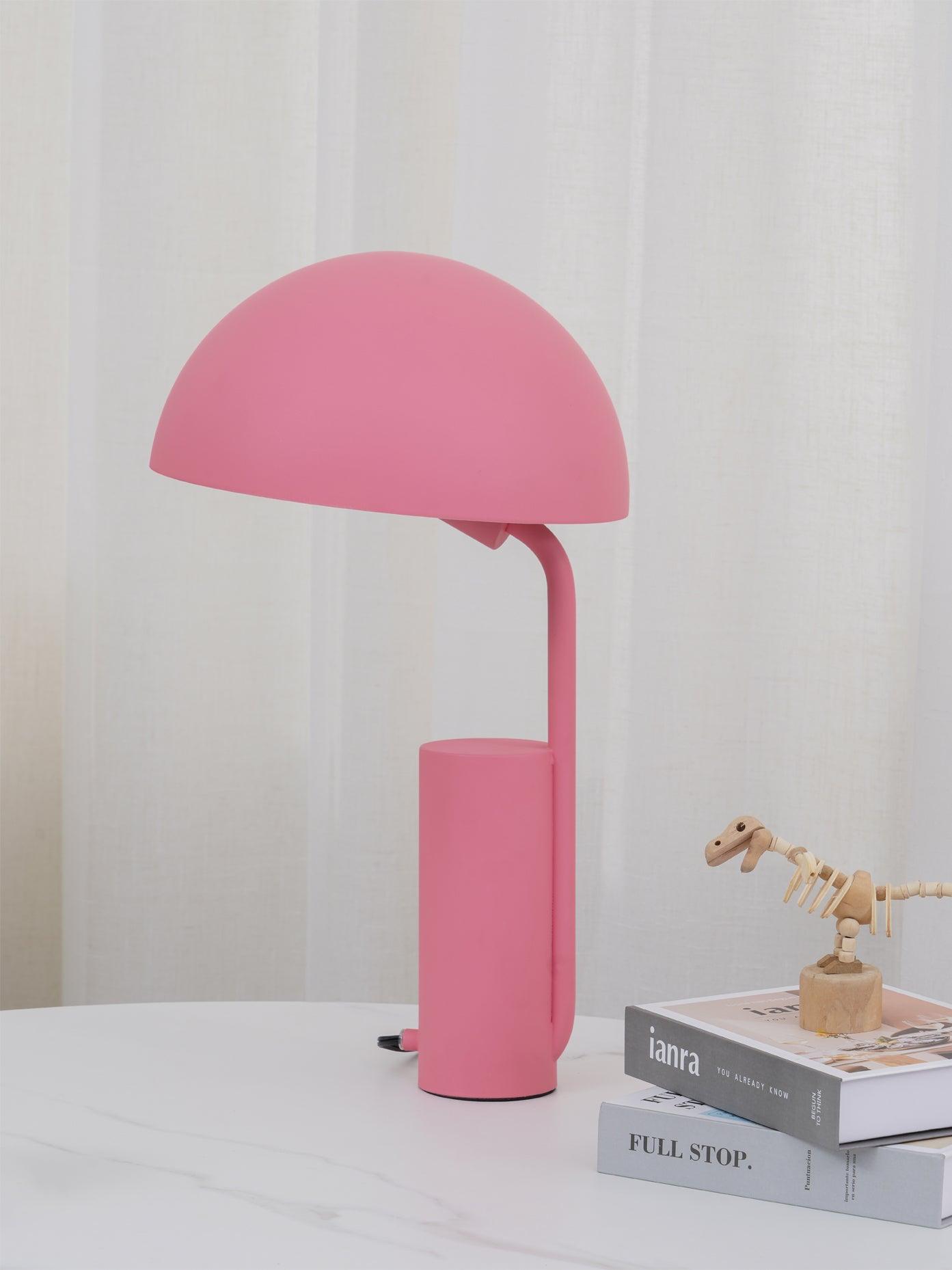 Cap Table Lamp - Blowlighting