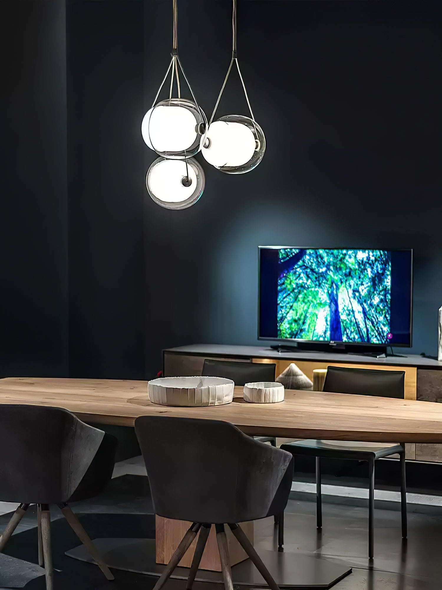 Cello Glass Pendant Light - Blowlighting