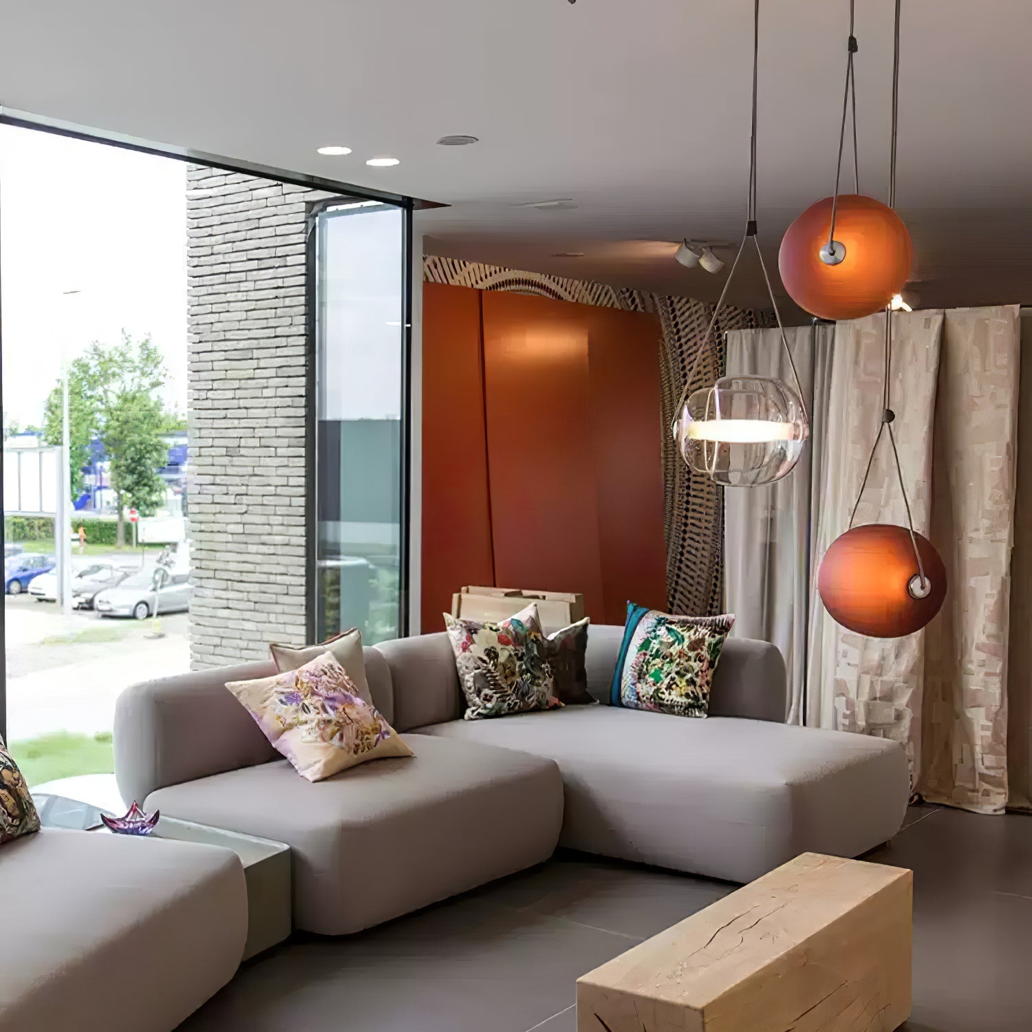 Cello Glass Pendant Light - Blowlighting