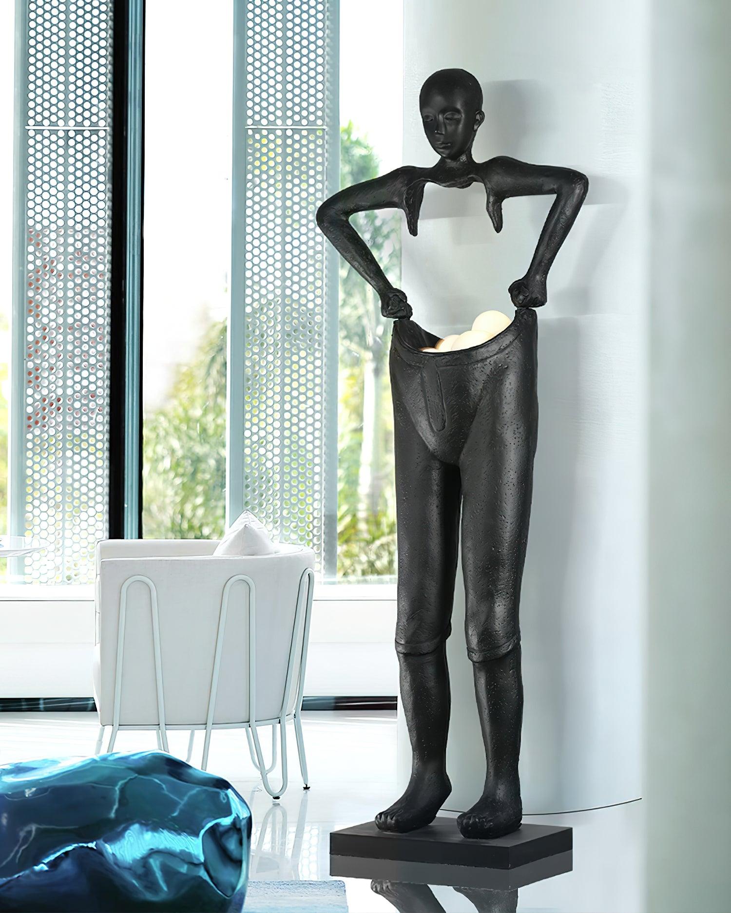 Vamiryra Sculptural Black Floor Lamp - Blowlighting