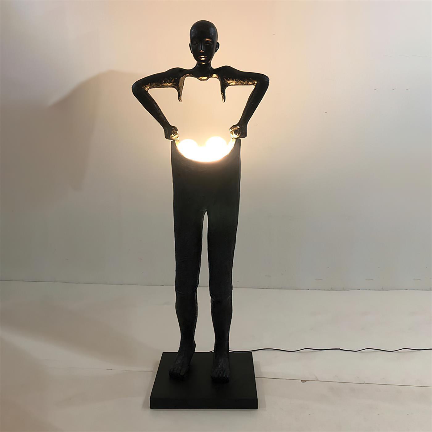 Vamiryra Sculptural Black Floor Lamp - Blowlighting