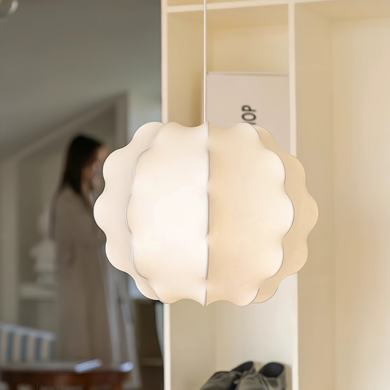 Celeste Petal Pendant Lamp - Blowlighting