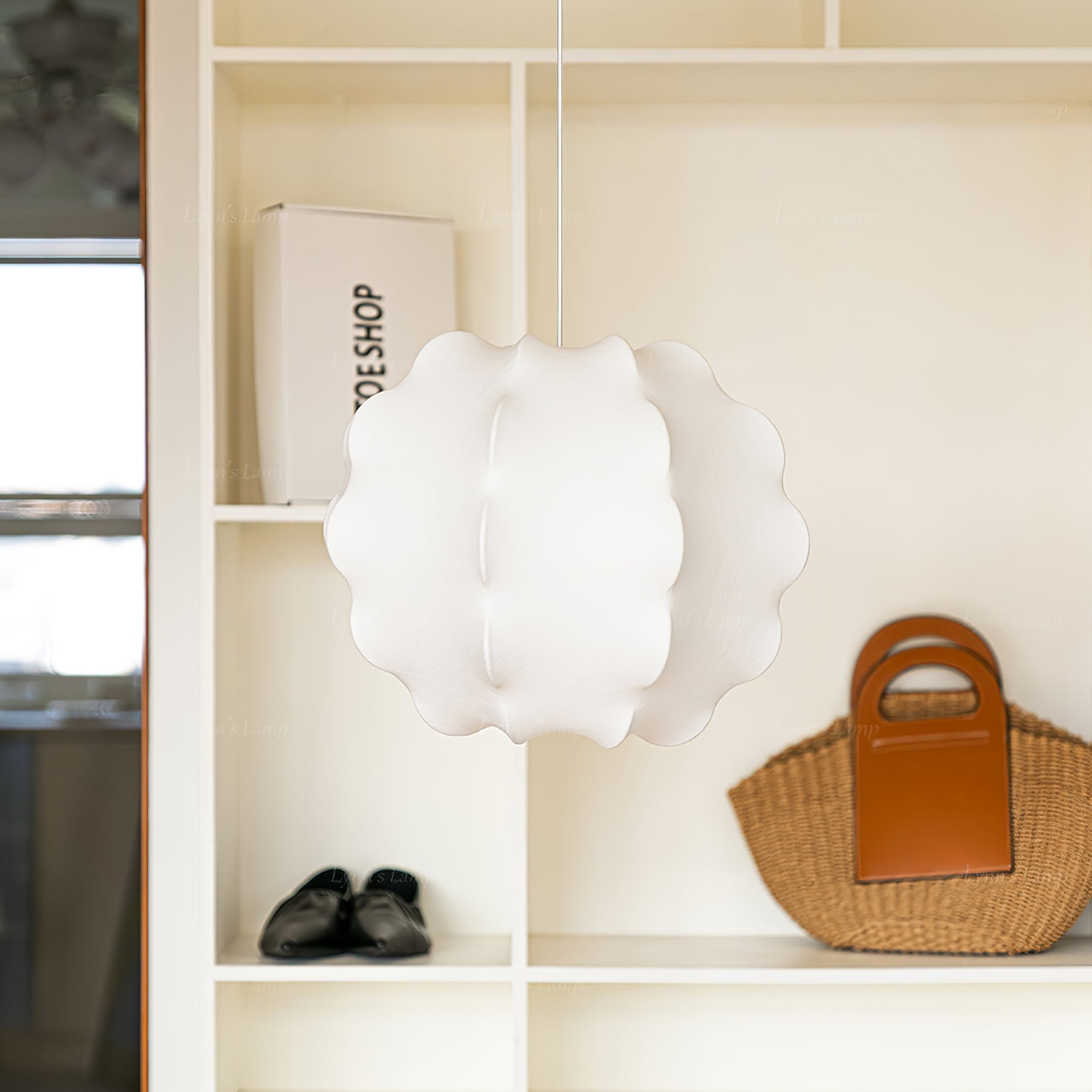 Celeste Petal Pendant Lamp - Blowlighting