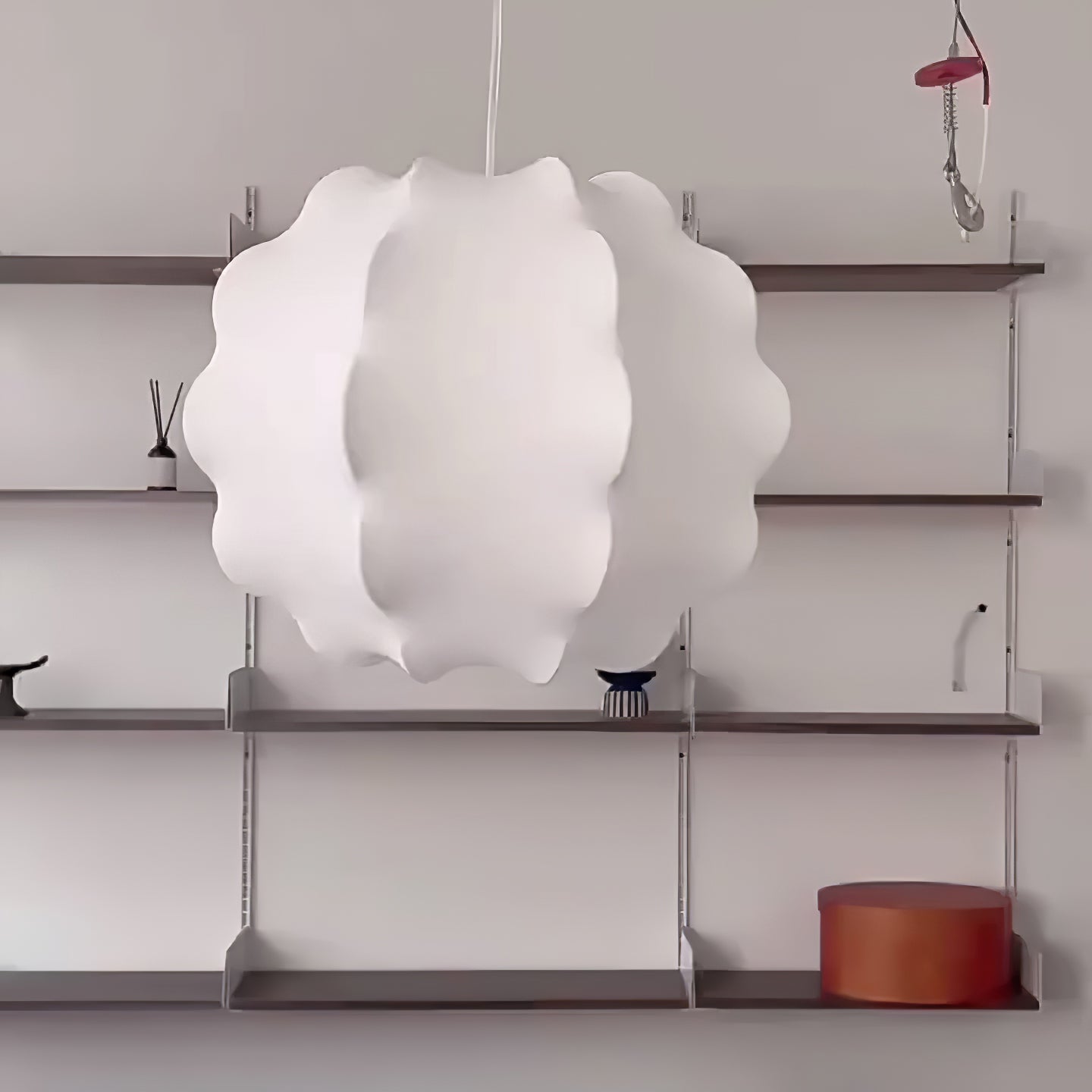 Celeste Petal Pendant Lamp - Blowlighting