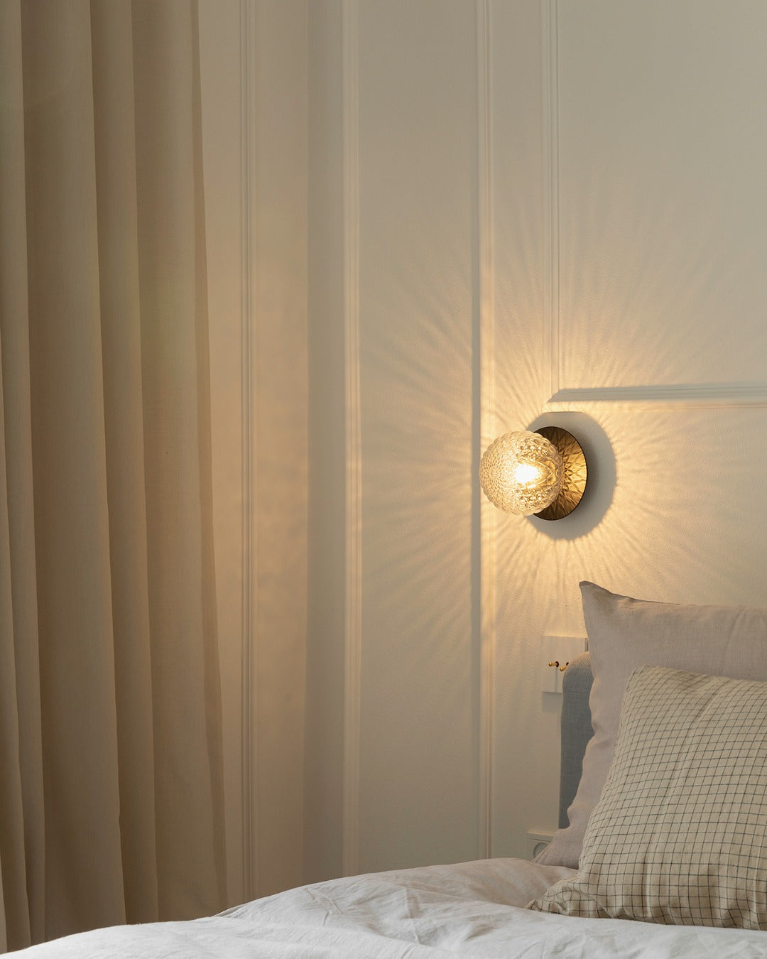 Celeste Wall Lamp - Blowlighting