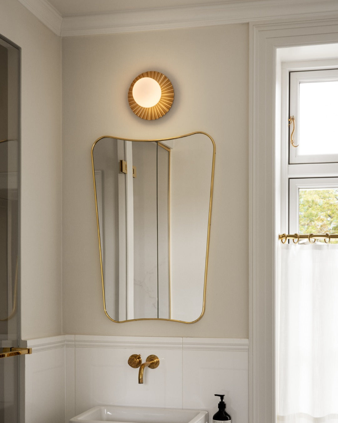 Celeste Wall Lamp - Blowlighting