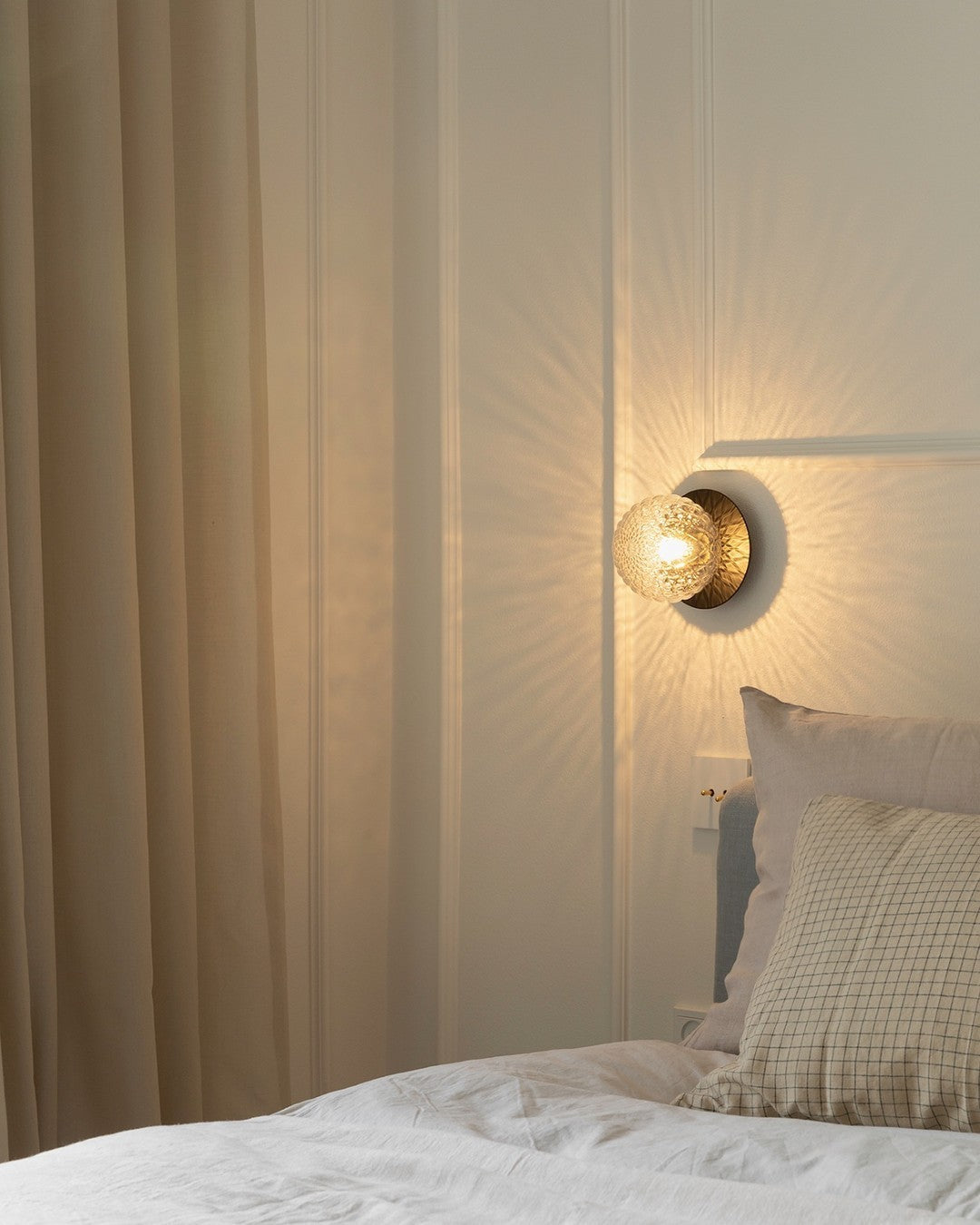 Celeste Wall Lamp - Blowlighting