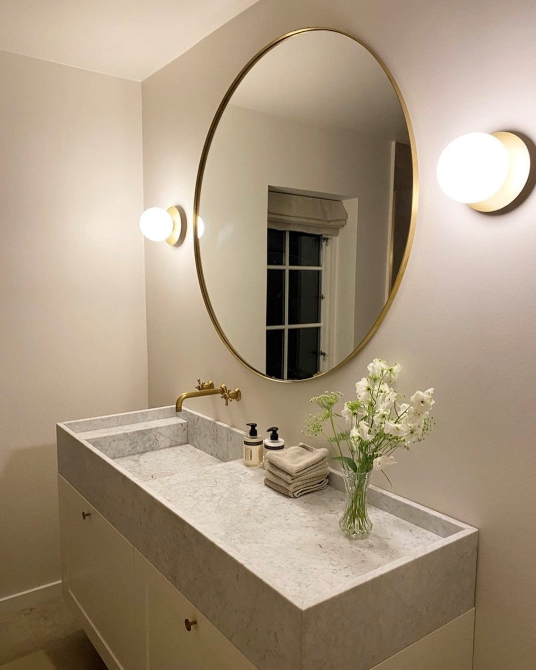 Celeste Wall Lamp - Blowlighting