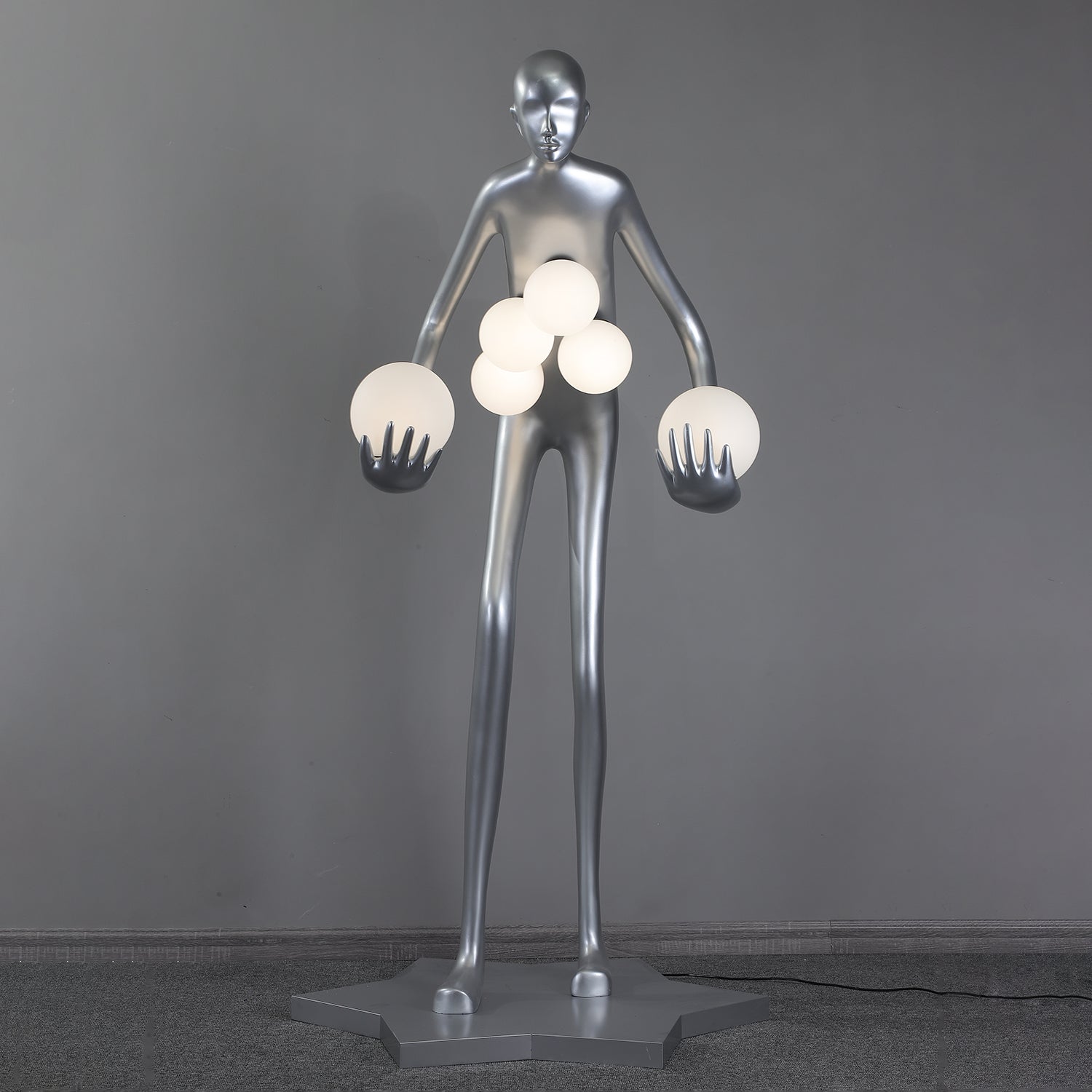 Silvaris Sculptural Metal Floor Lamp - Blowlighting