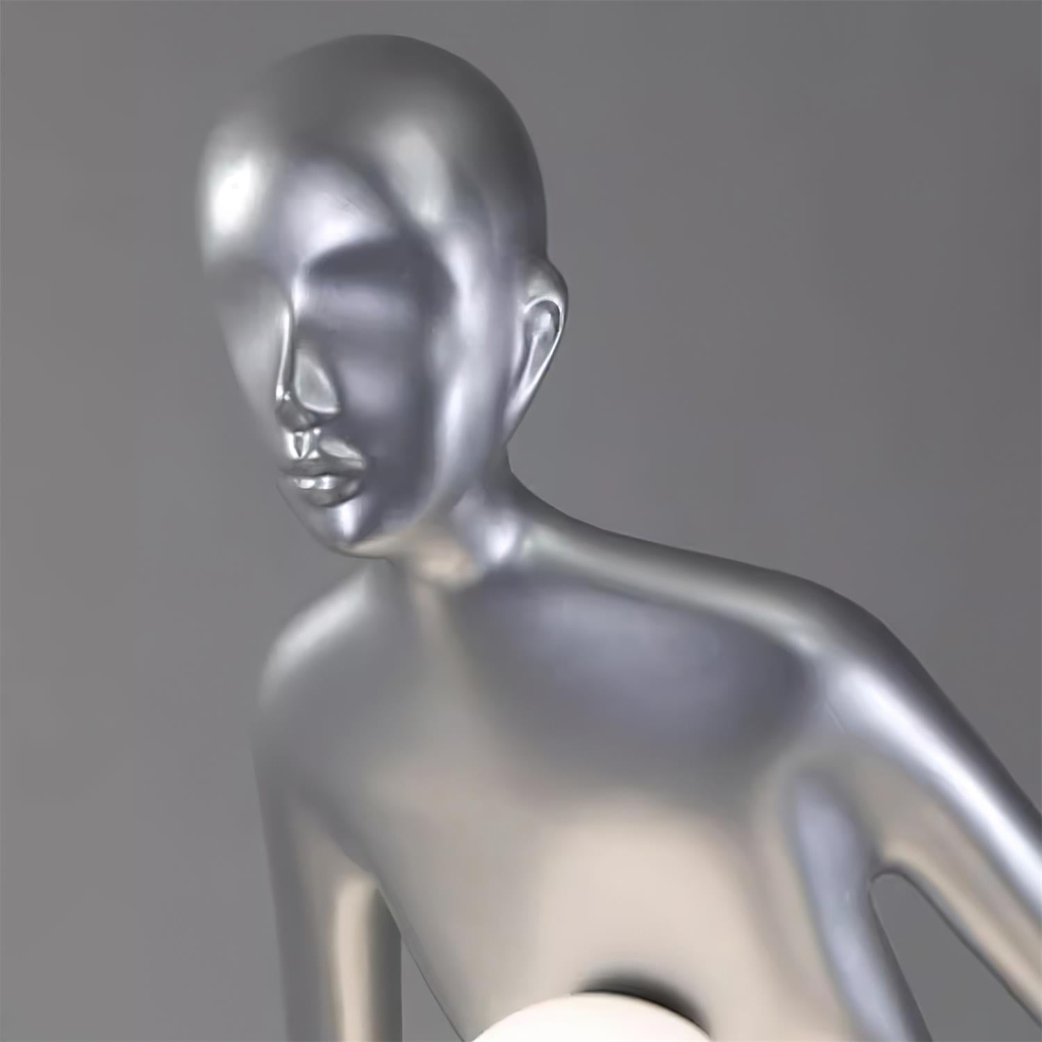 Silvaris Sculptural Metal Floor Lamp - Blowlighting