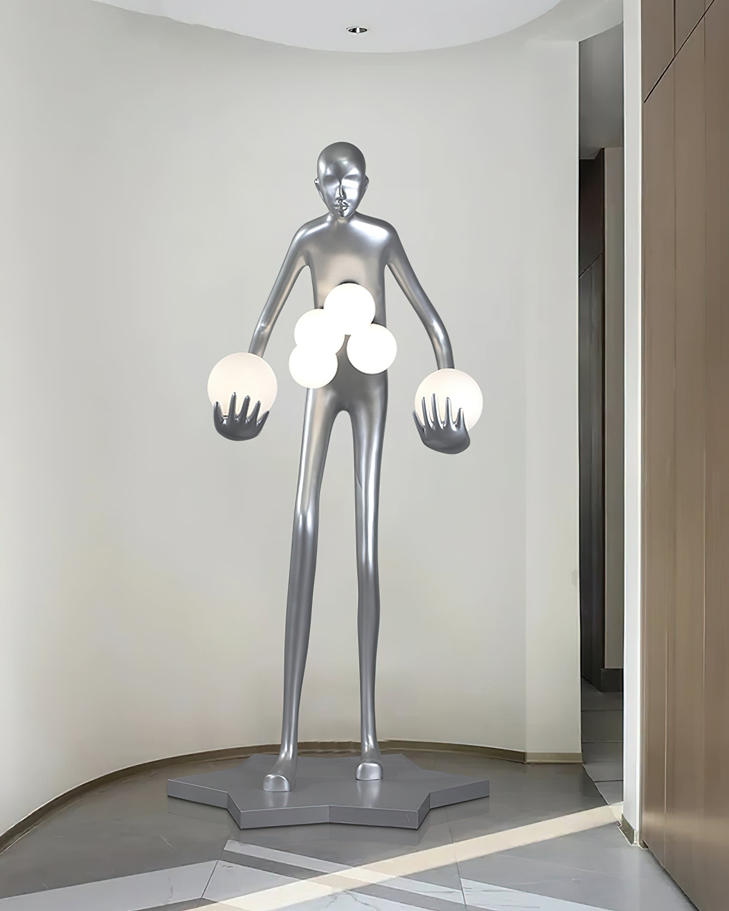 Silvaris Sculptural Metal Floor Lamp - Blowlighting