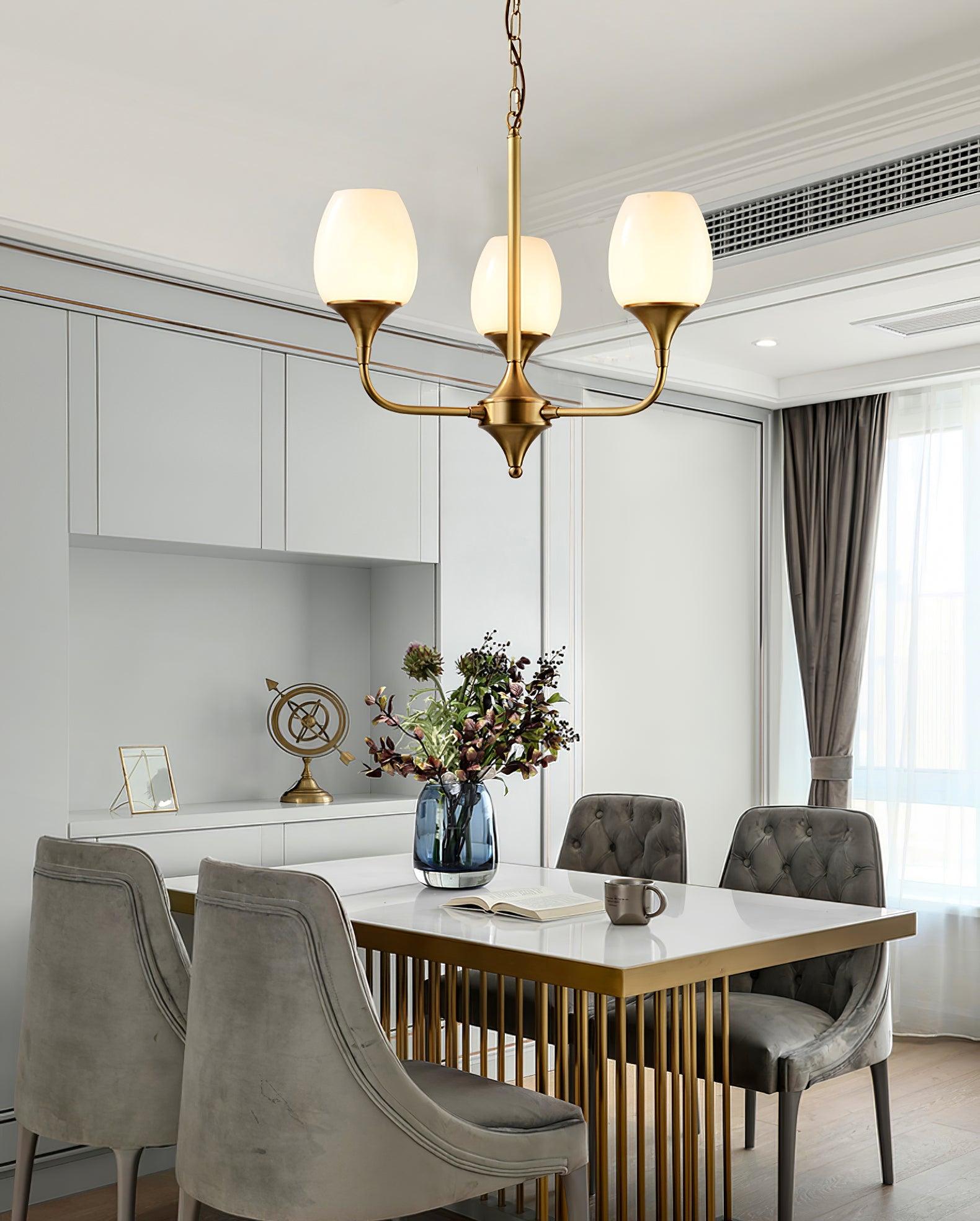 Charlie Chandelier - Blowlighting