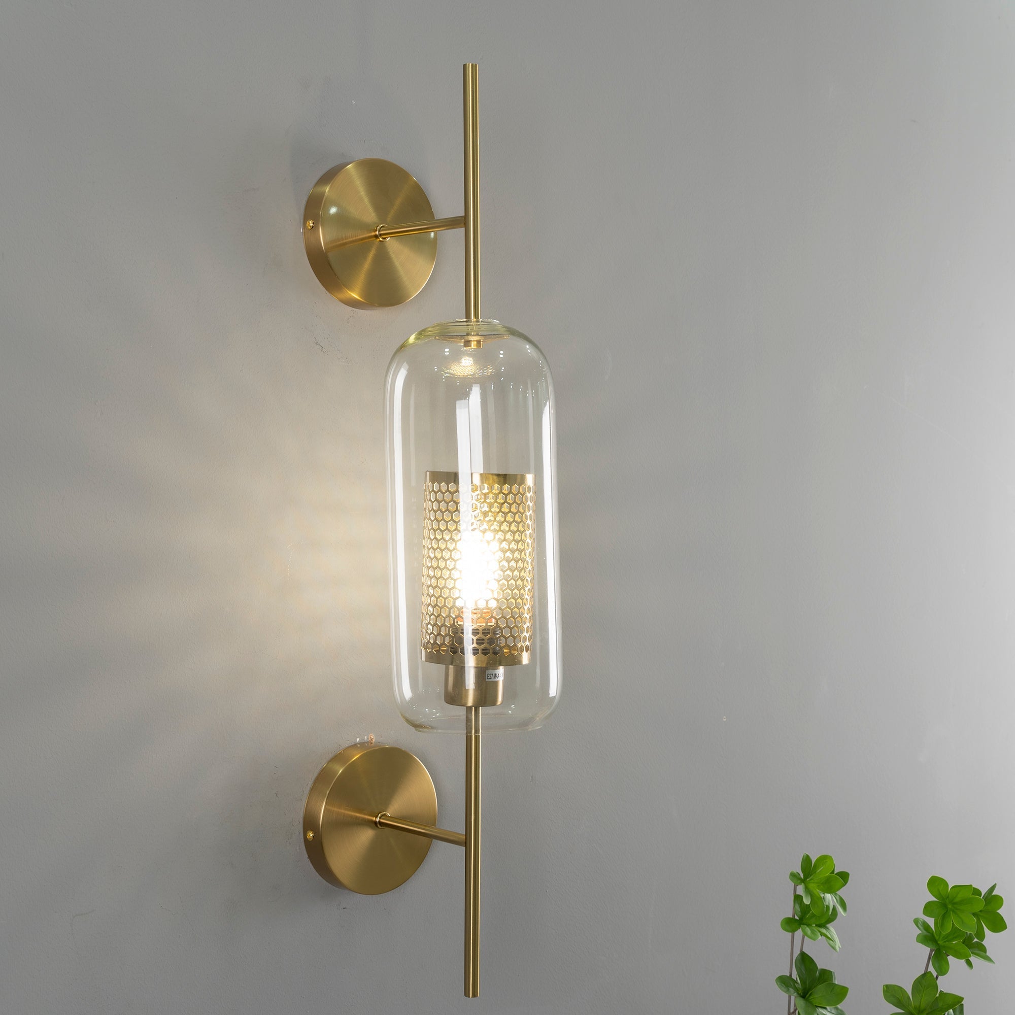 Chiswick Glass Wall Light - Blowlighting