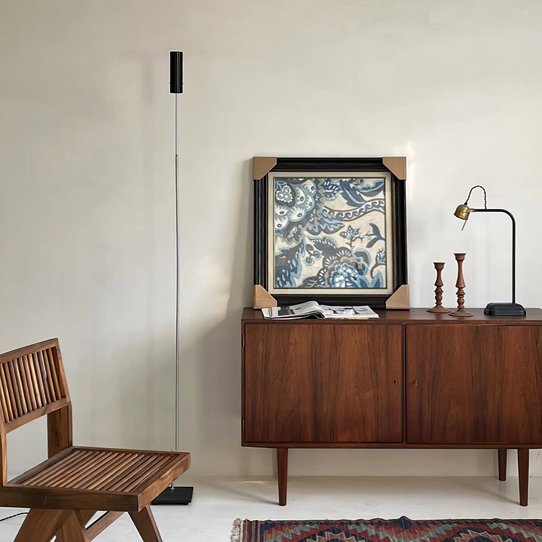 Telum Minimalist Black Floor Lamp - Blowlighting