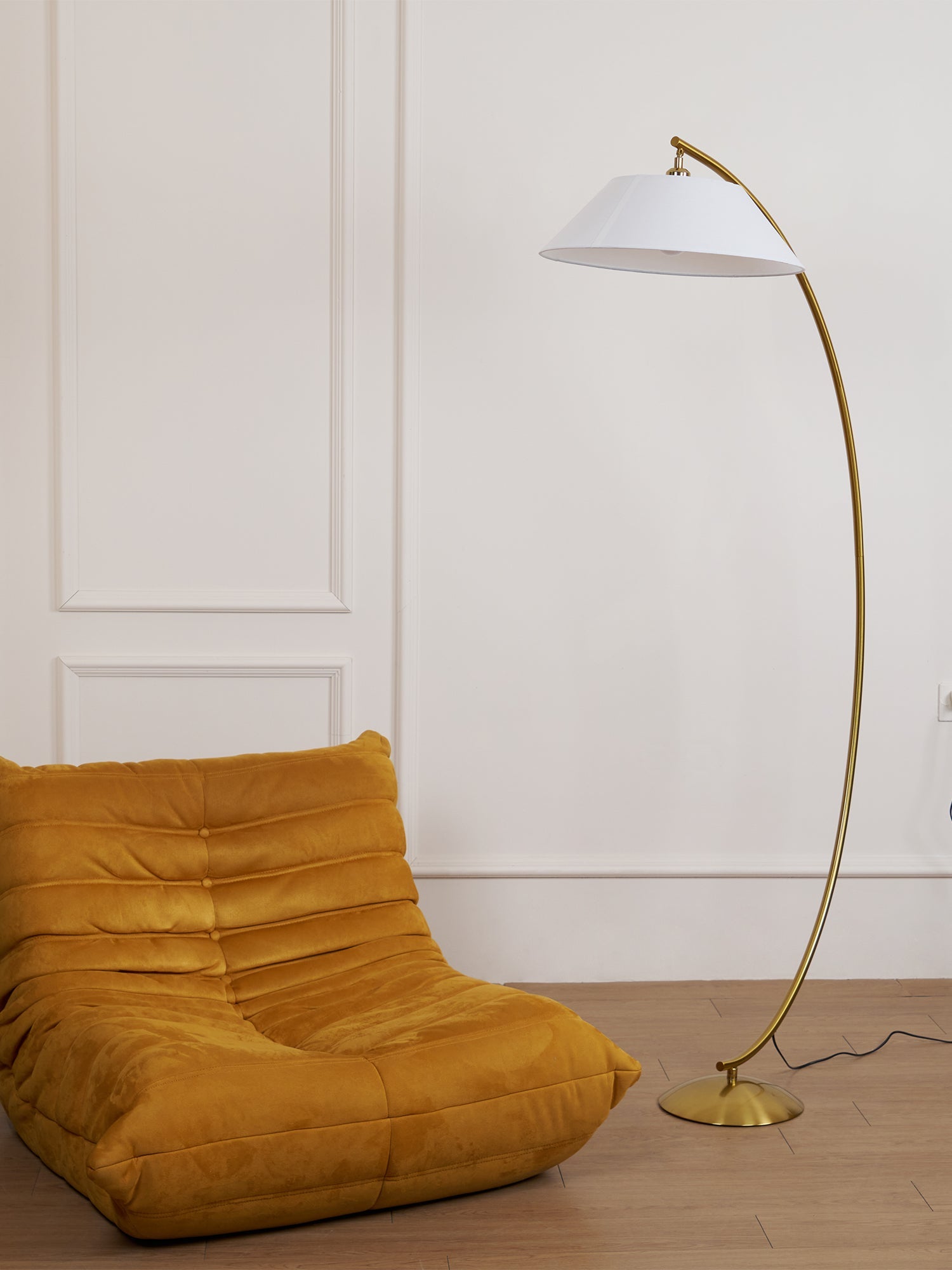 Circo Floor Lamp - Blowlighting