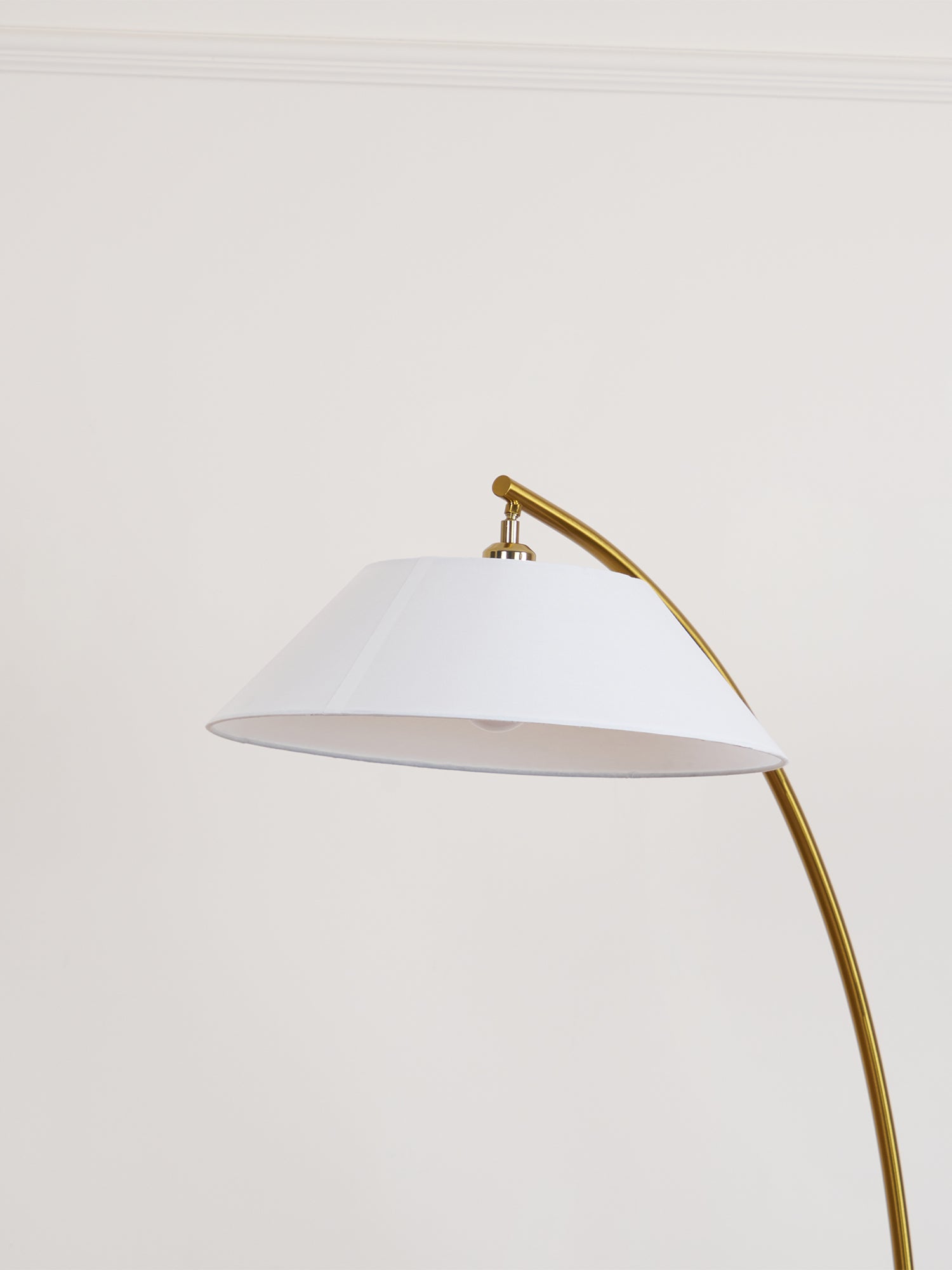 Circo Floor Lamp - Blowlighting