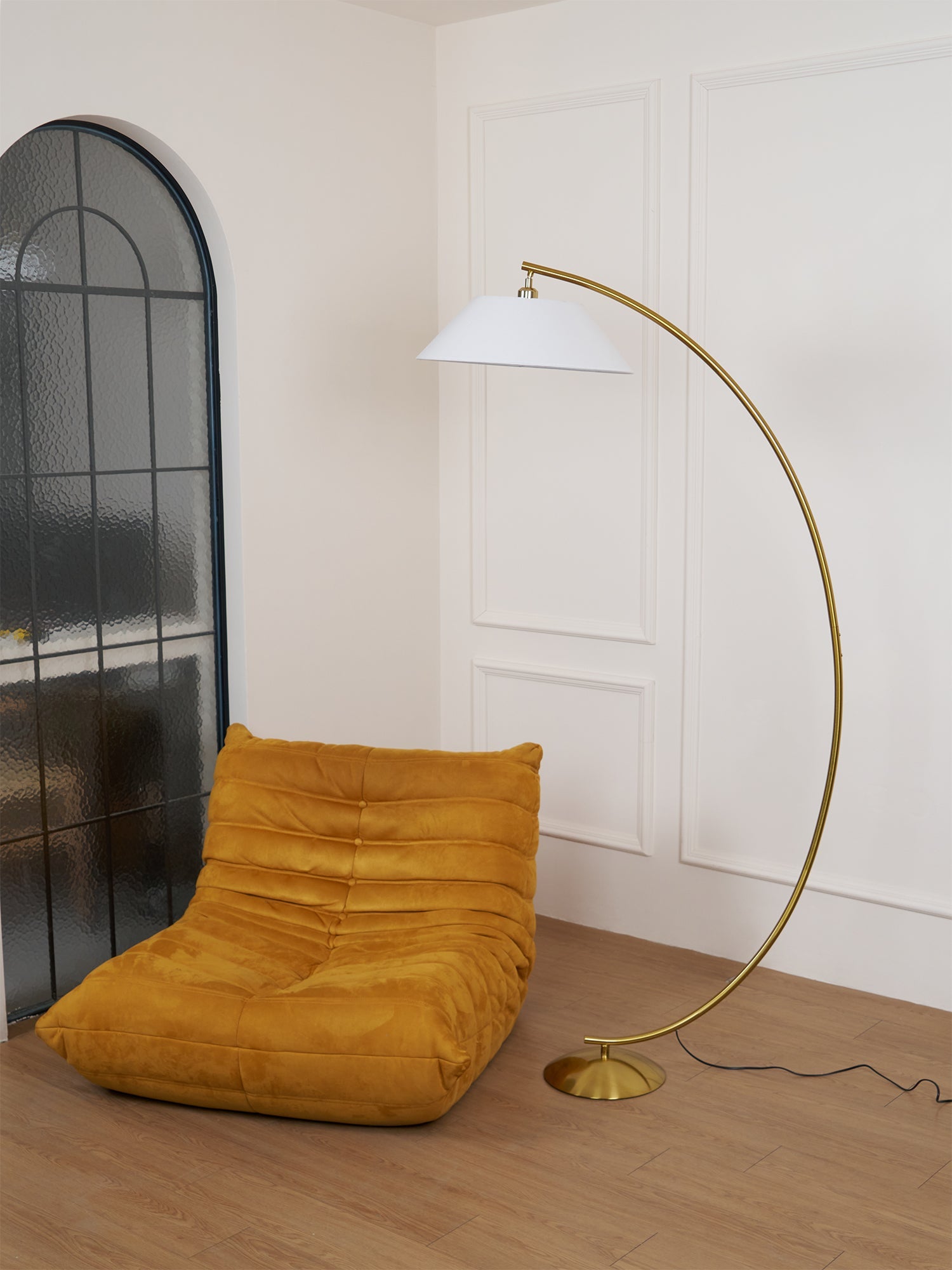 Circo Floor Lamp - Blowlighting