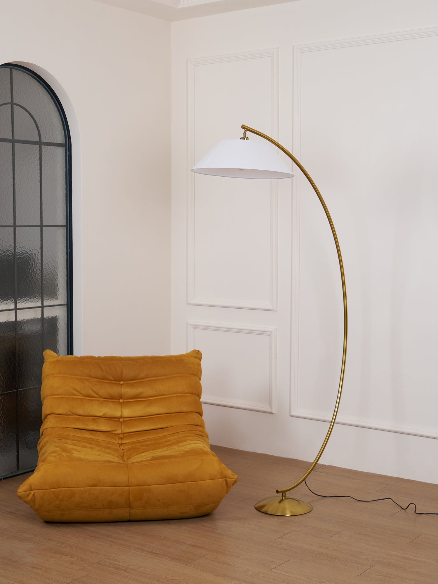 Circo Floor Lamp - Blowlighting