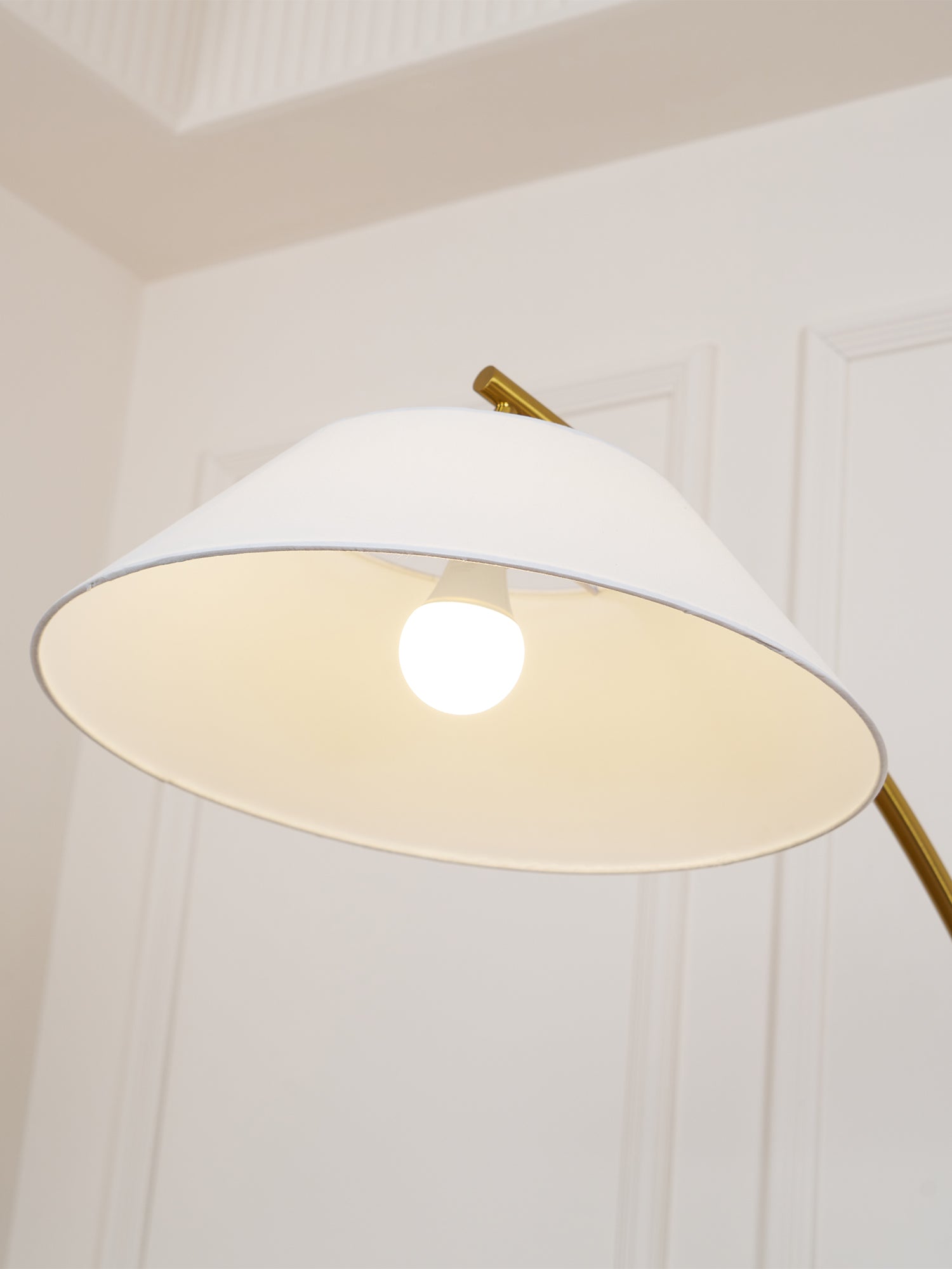 Circo Floor Lamp - Blowlighting