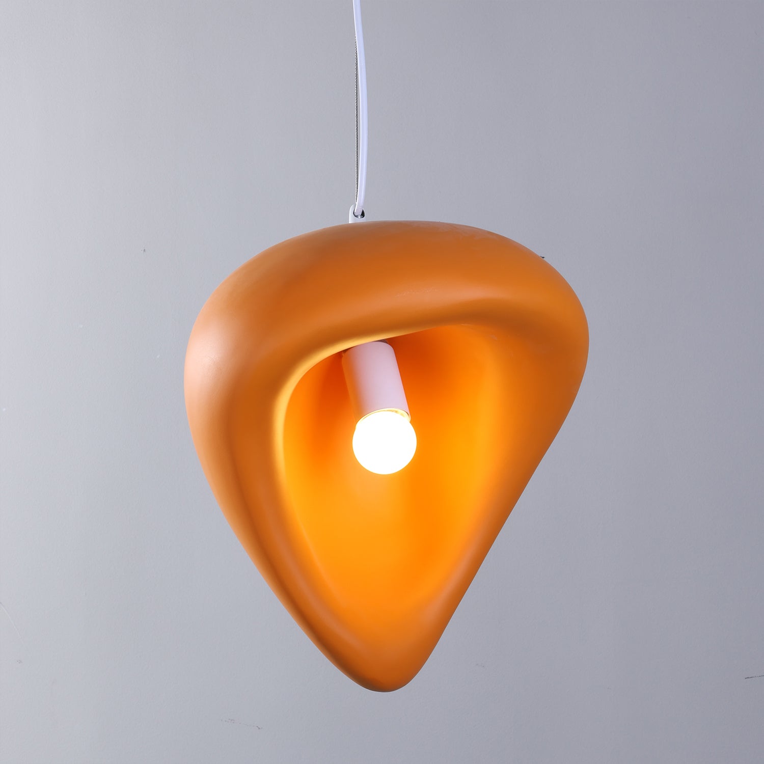 Clara Pendant Lamp - Blowlighting